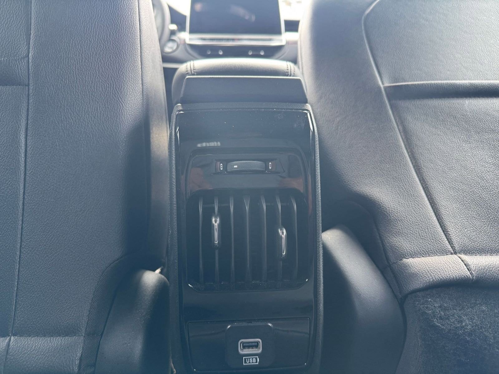 Thumbnail: 2025 Jeep Compass - 23
