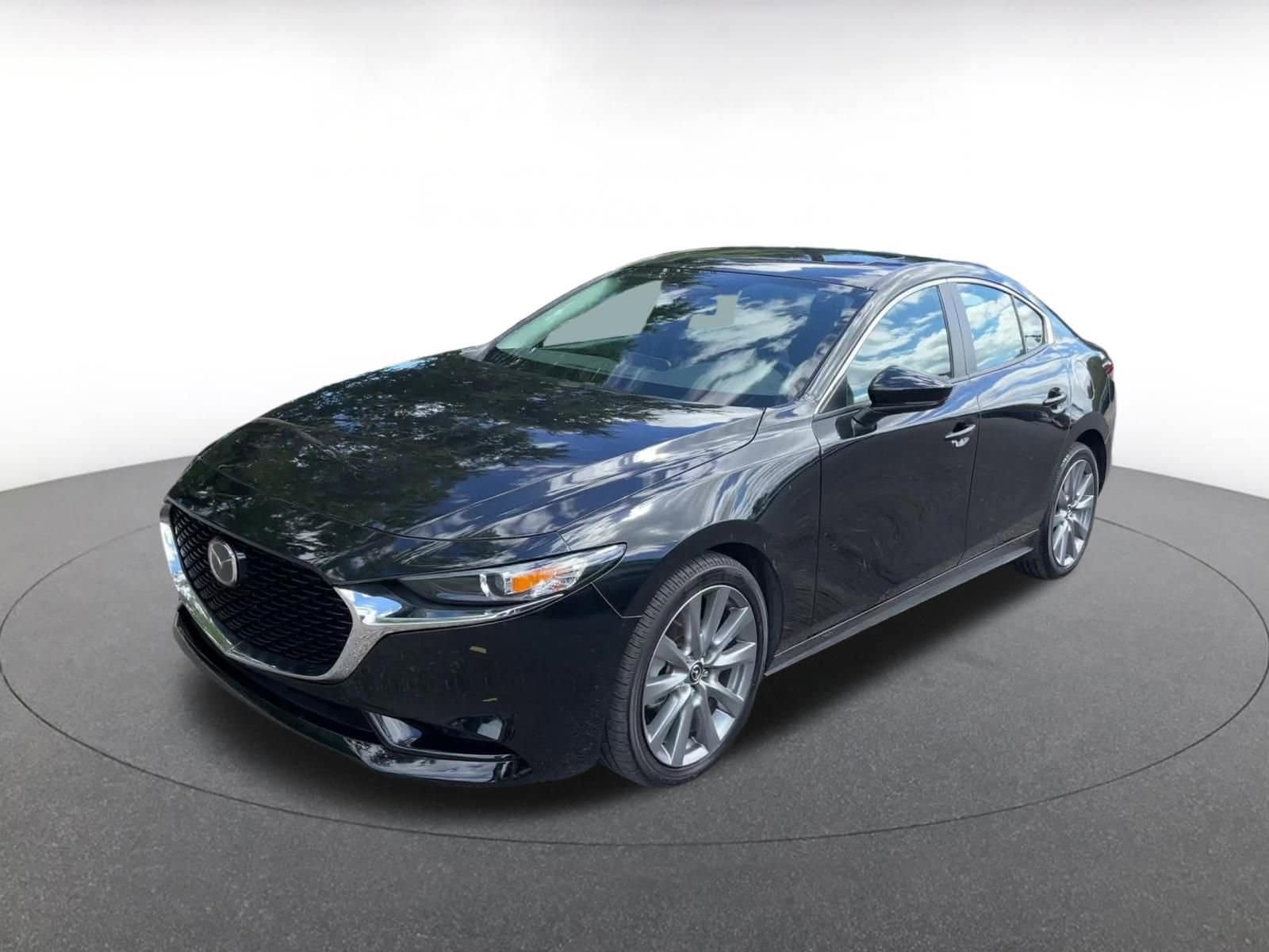 Thumbnail: 2025 Mazda Mazda3 - 4