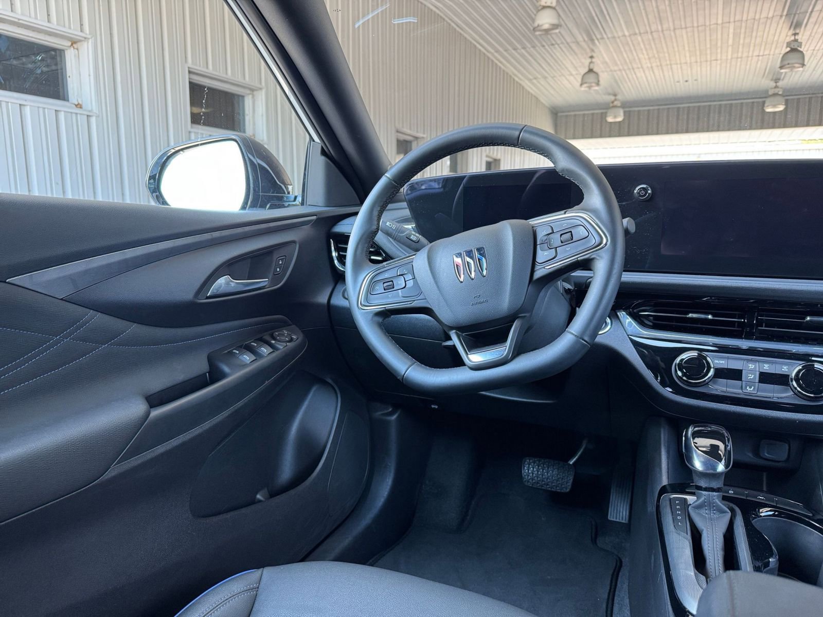 Thumbnail: 2025 Buick Envista - 32