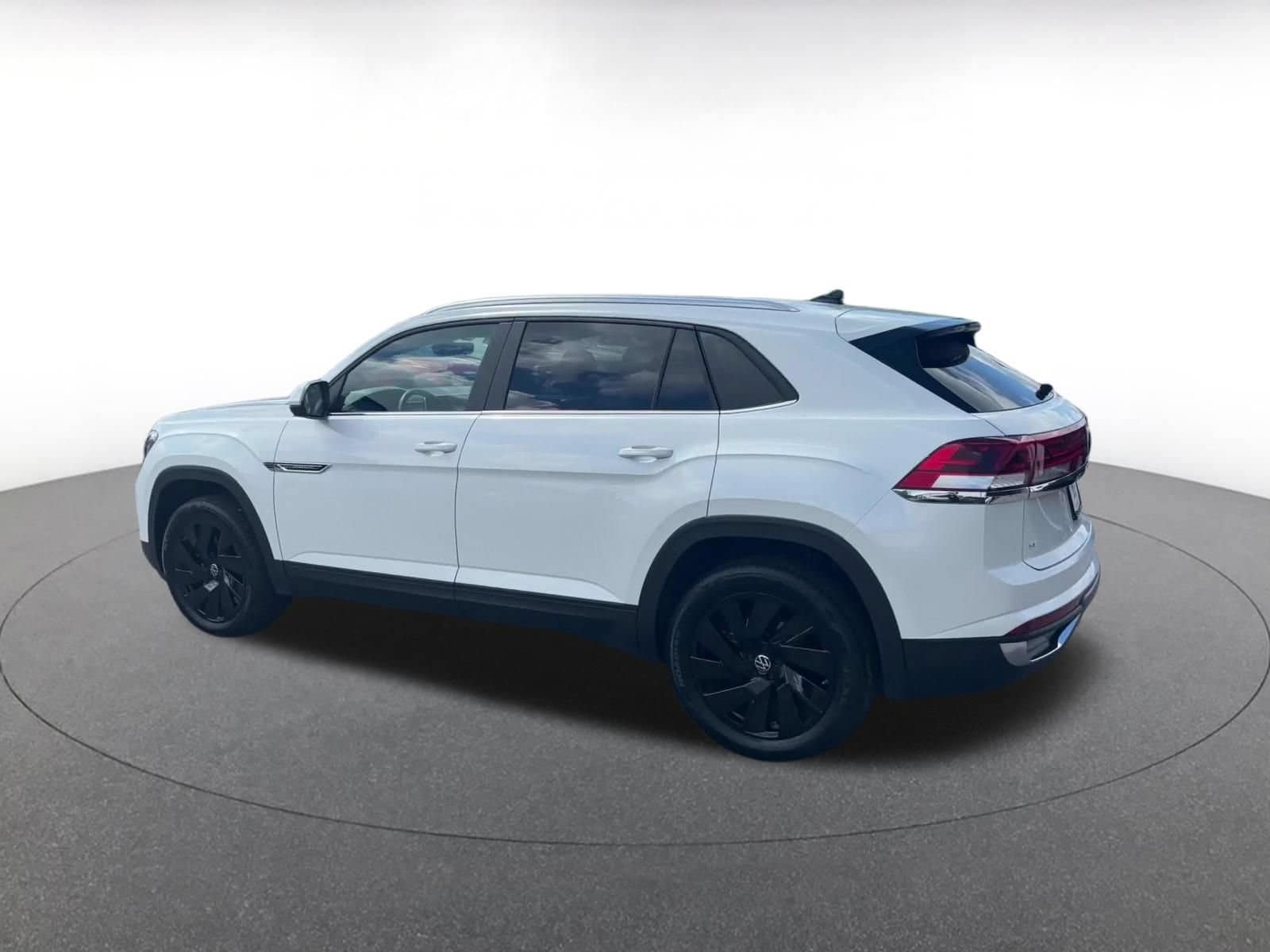 Thumbnail: 2026 Volkswagen Atlas - 9