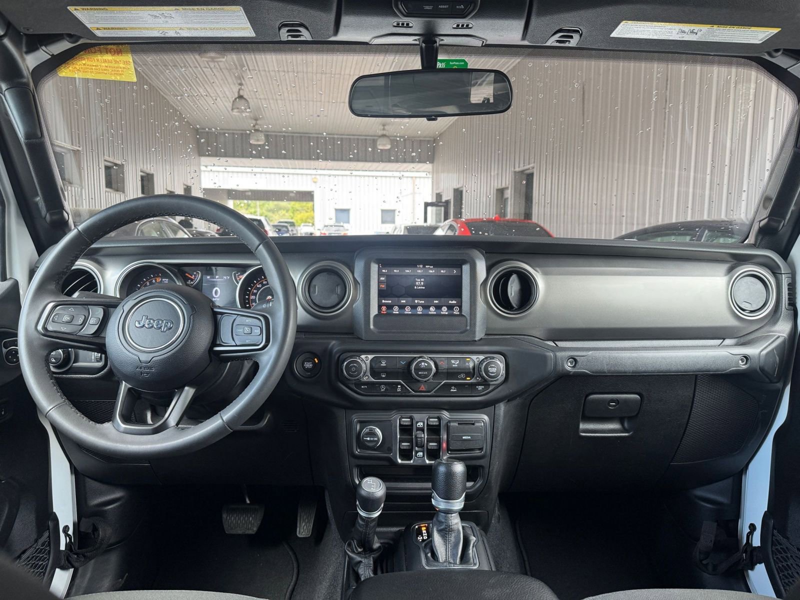 Thumbnail: 2023 Jeep Gladiator - 33