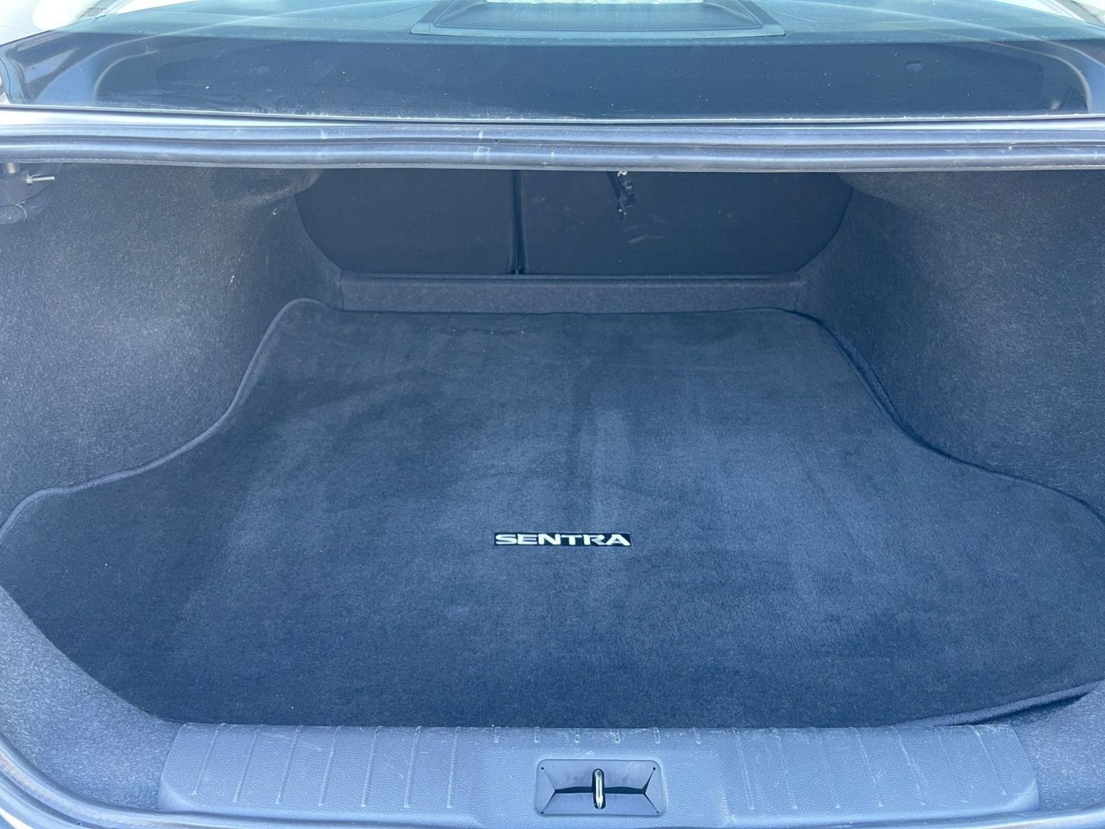 Thumbnail: 2025 Nissan Sentra - 29