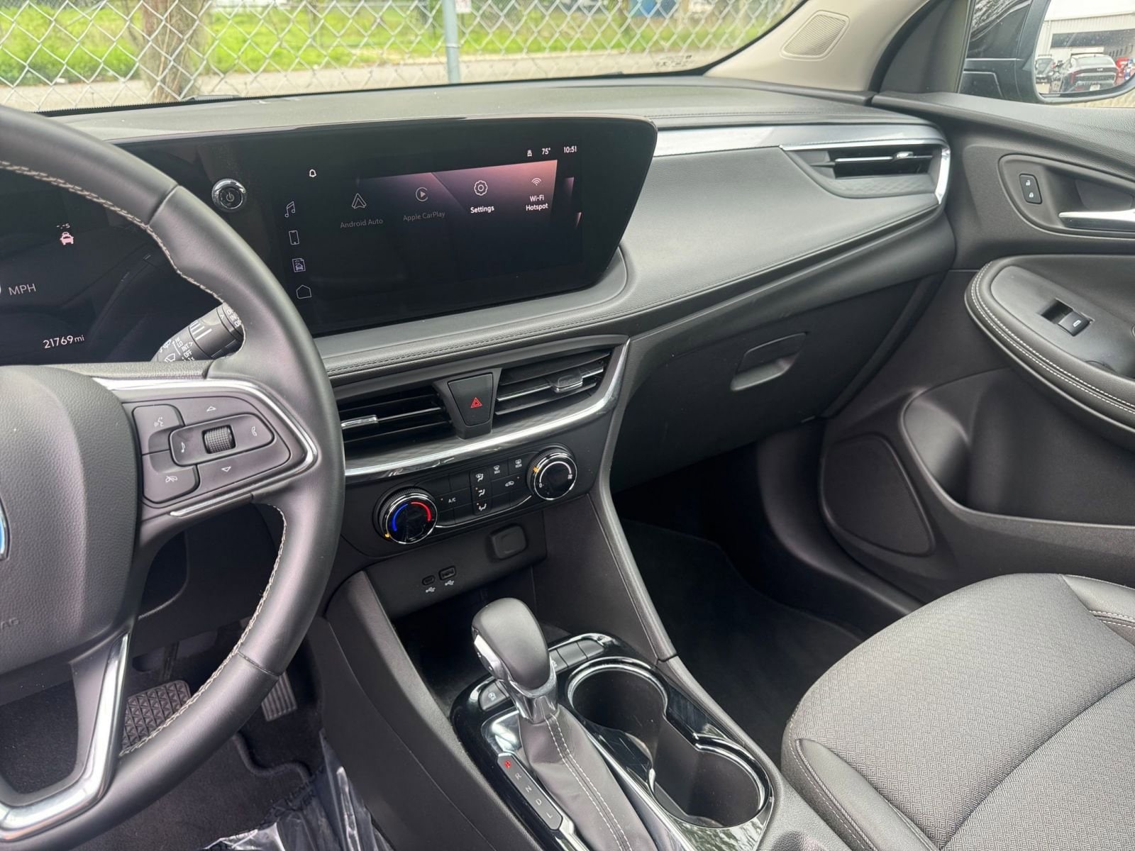 Thumbnail: 2025 Buick Encore GX - 17