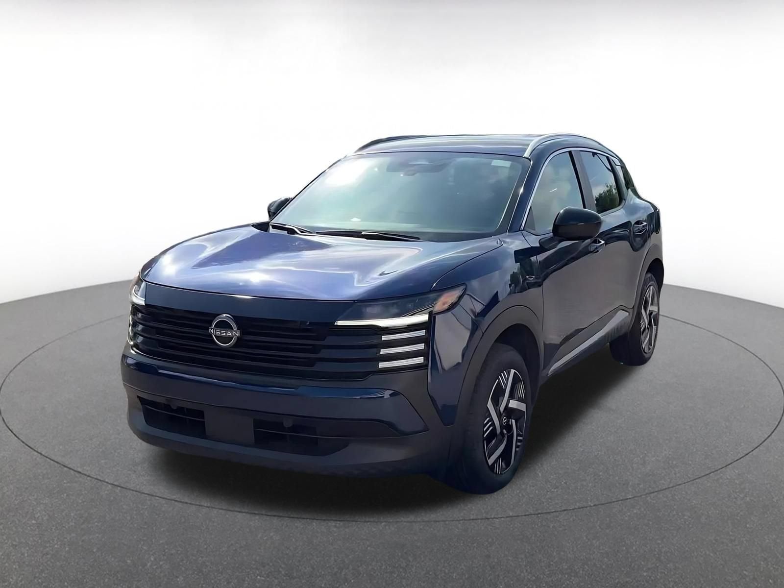 Thumbnail: 2026 Nissan Kicks - 4
