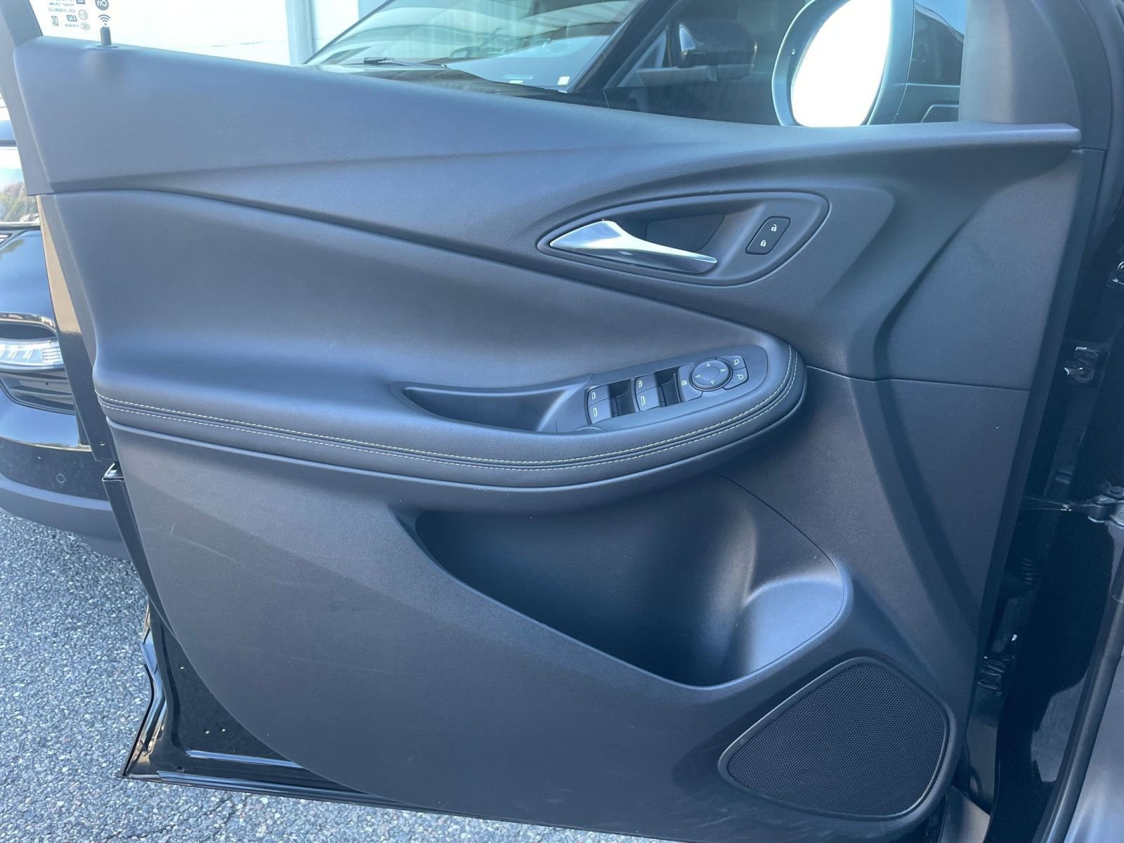 Thumbnail: 2025 Buick Encore GX - 20