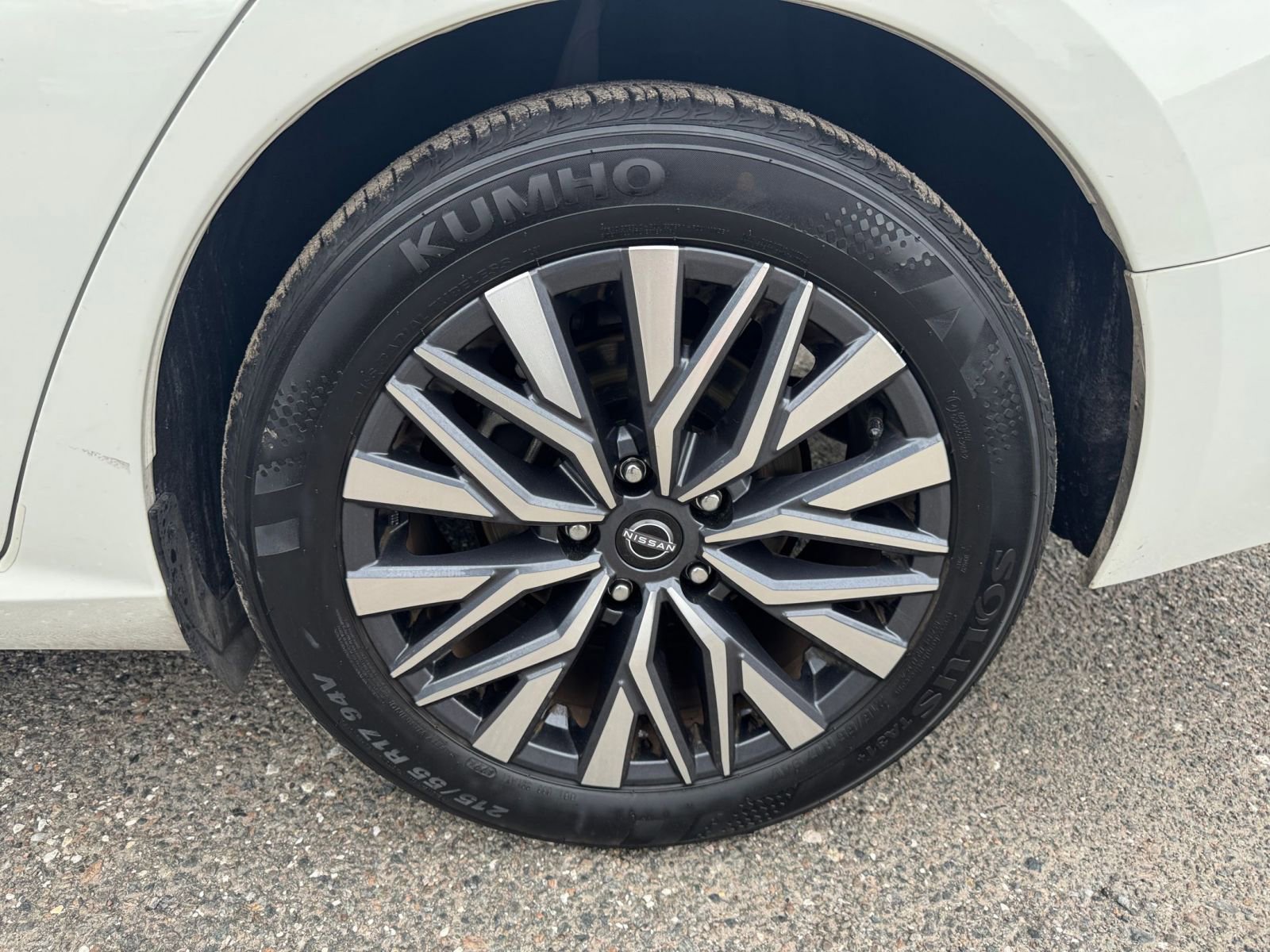 Thumbnail: 2025 Nissan Altima - 30