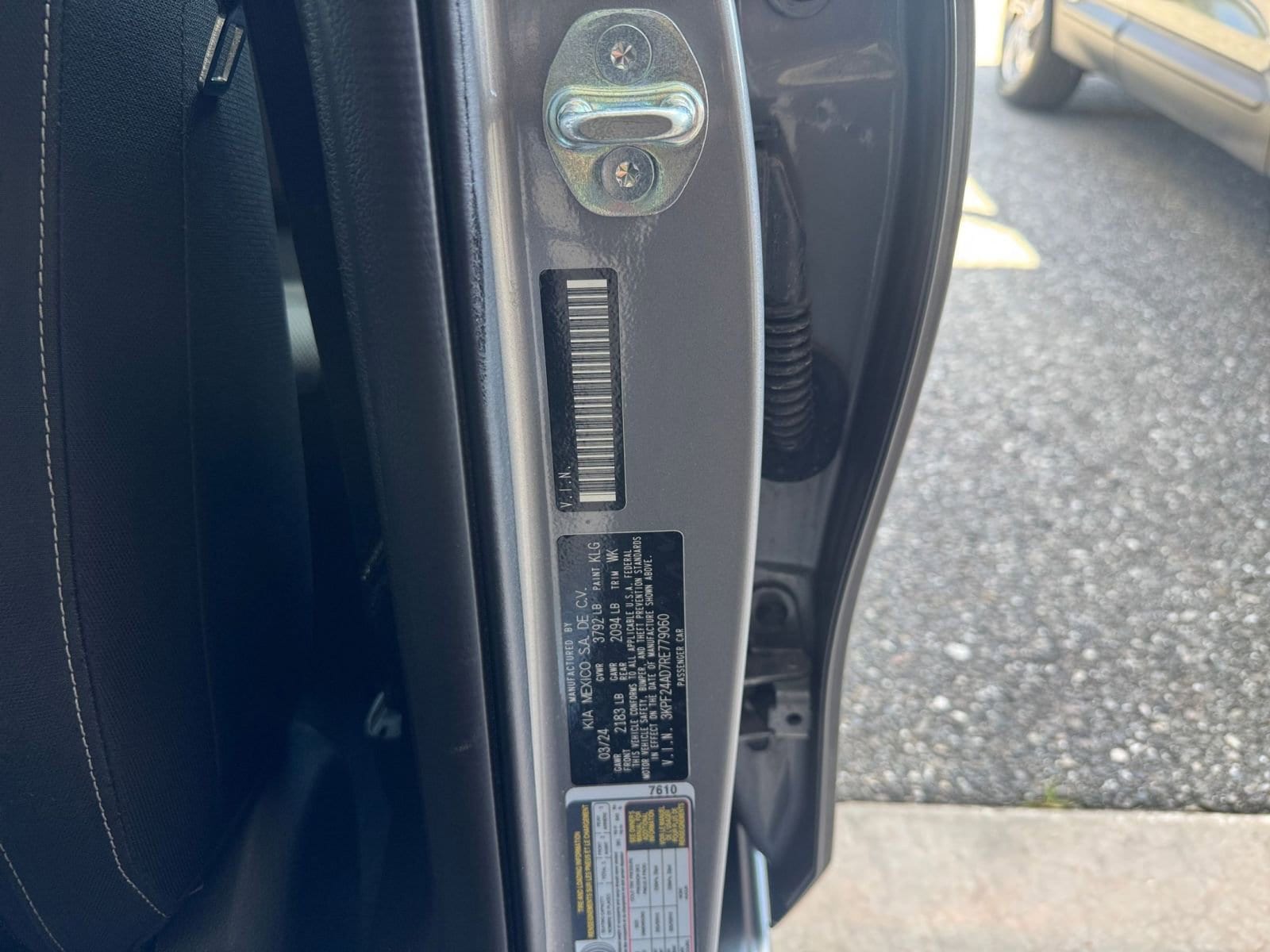 Thumbnail: 2024 Kia Forte - 27