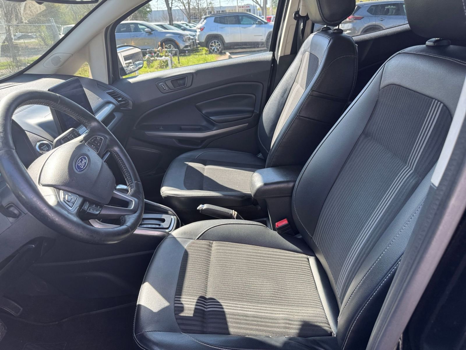 Thumbnail: 2020 Ford EcoSport - 25