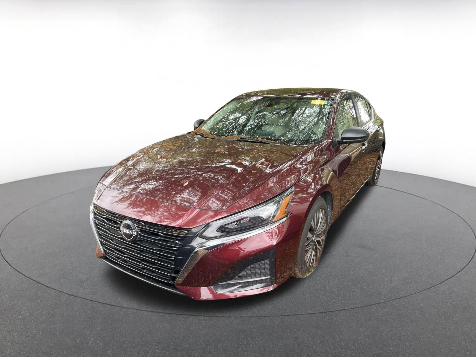 Thumbnail: 2025 Nissan Altima - 2