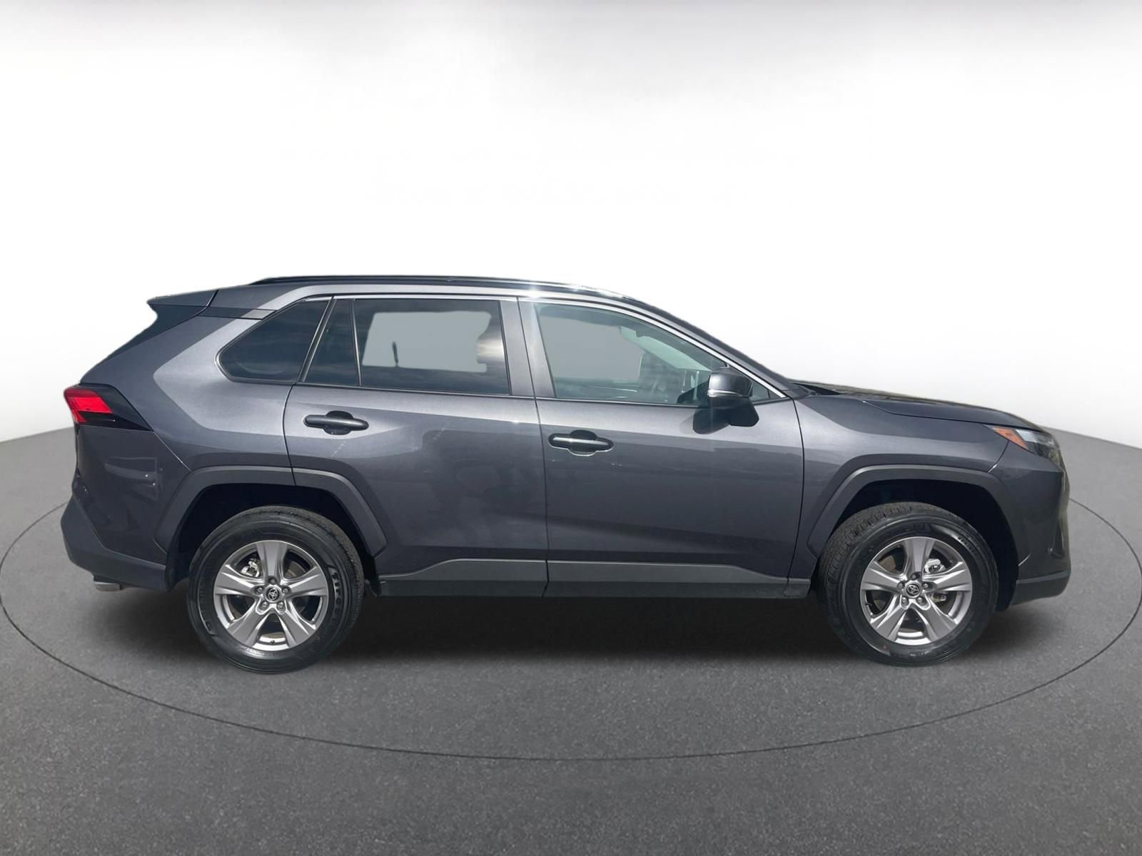 Thumbnail: 2025 Toyota RAV4 - 15