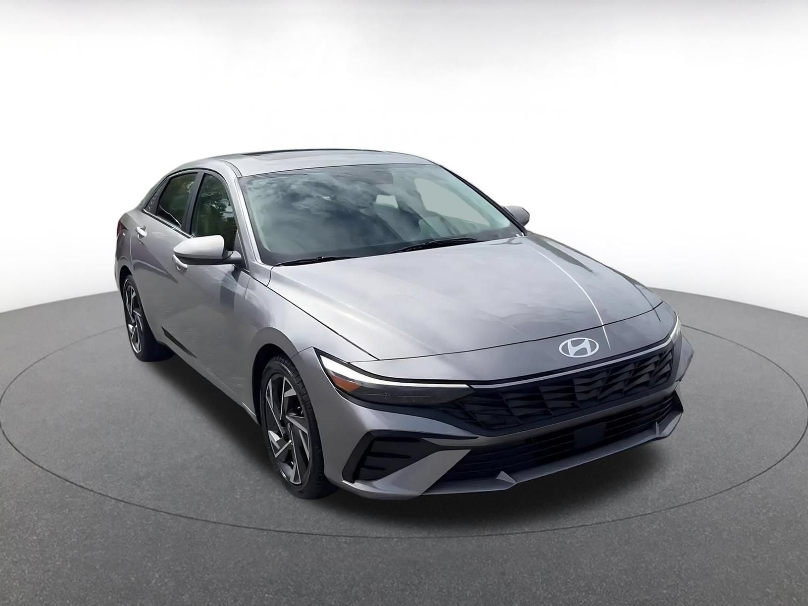 Thumbnail: 2025 Hyundai Elantra - 2