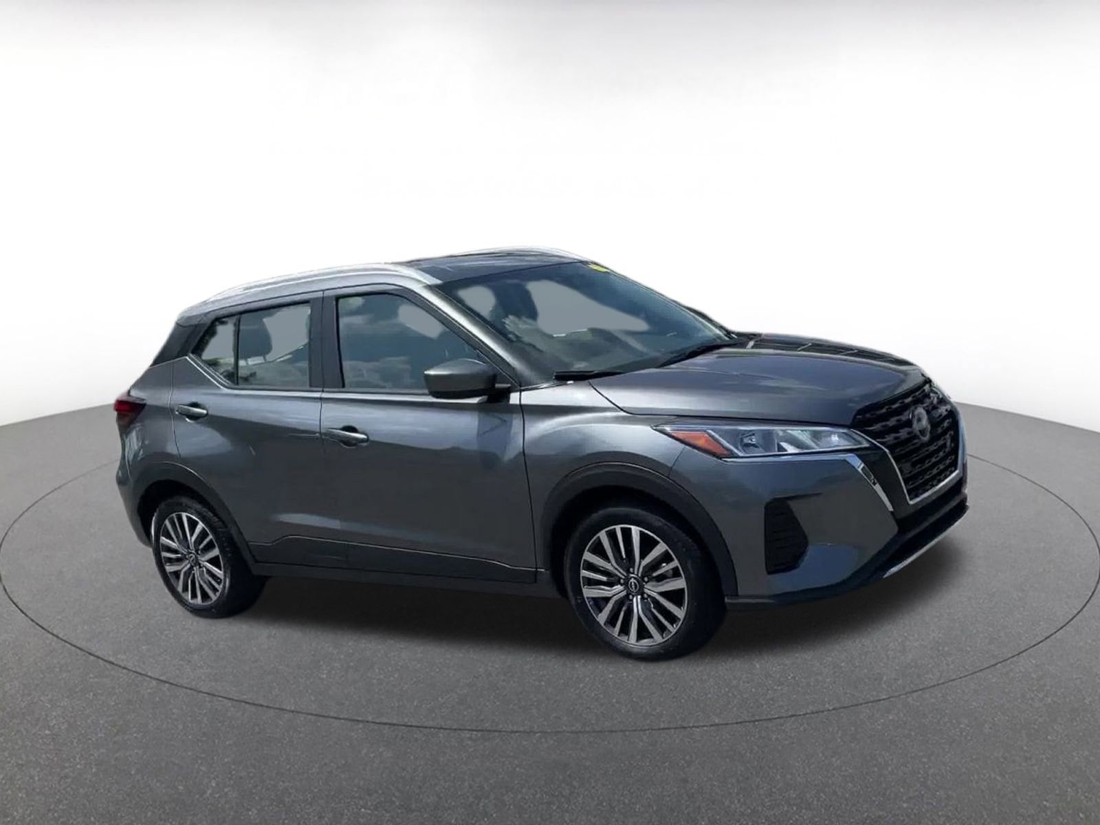 2024 Nissan Kicks
