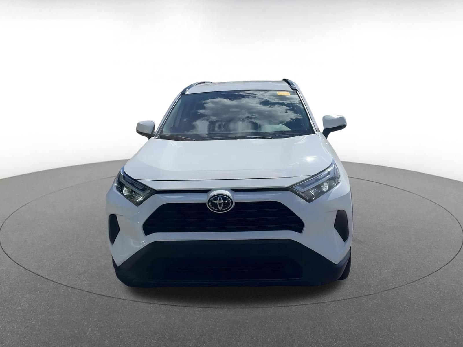 Thumbnail: 2025 Toyota RAV4 - 3