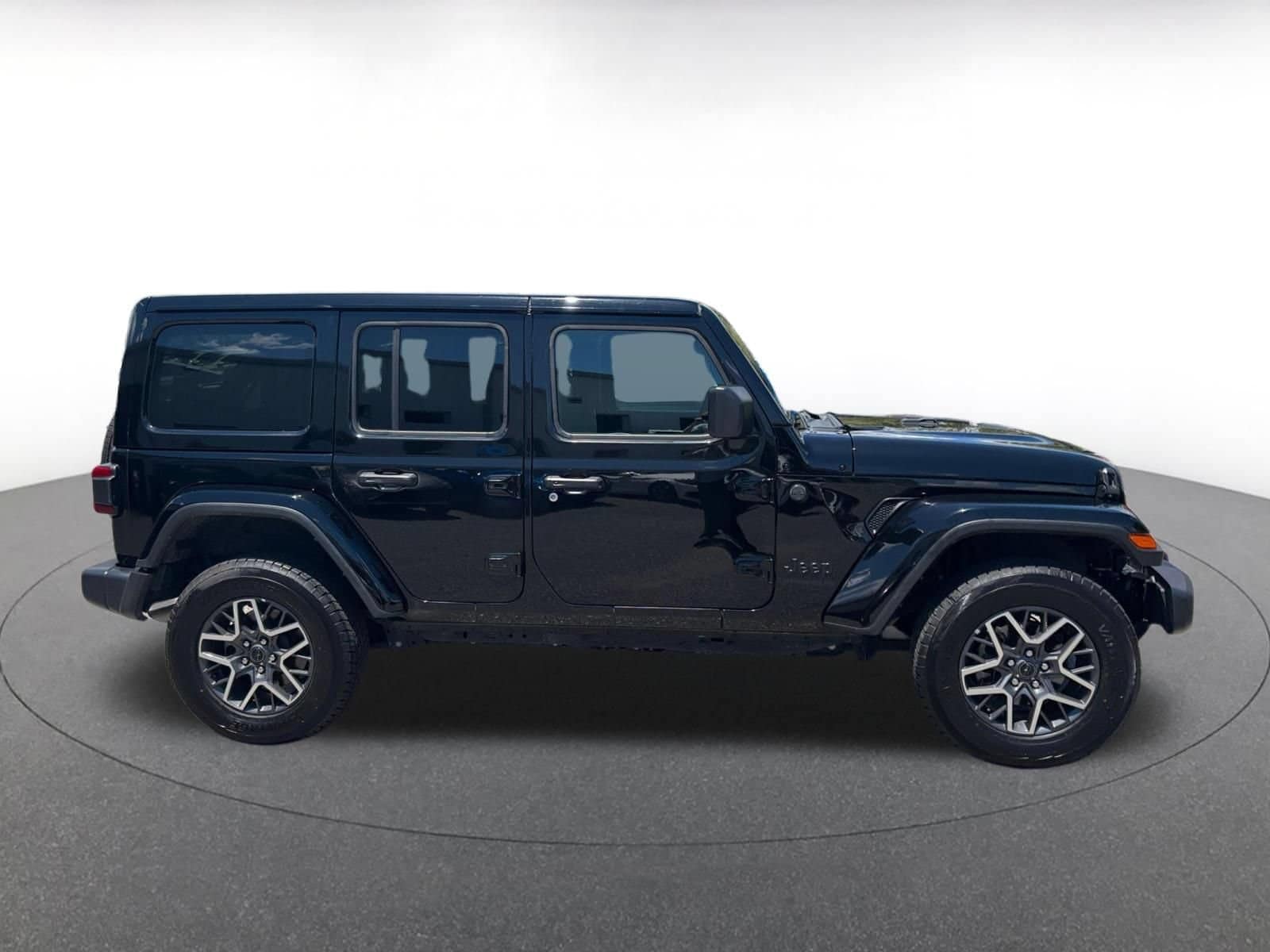 Thumbnail: 2025 Jeep Wrangler - 15