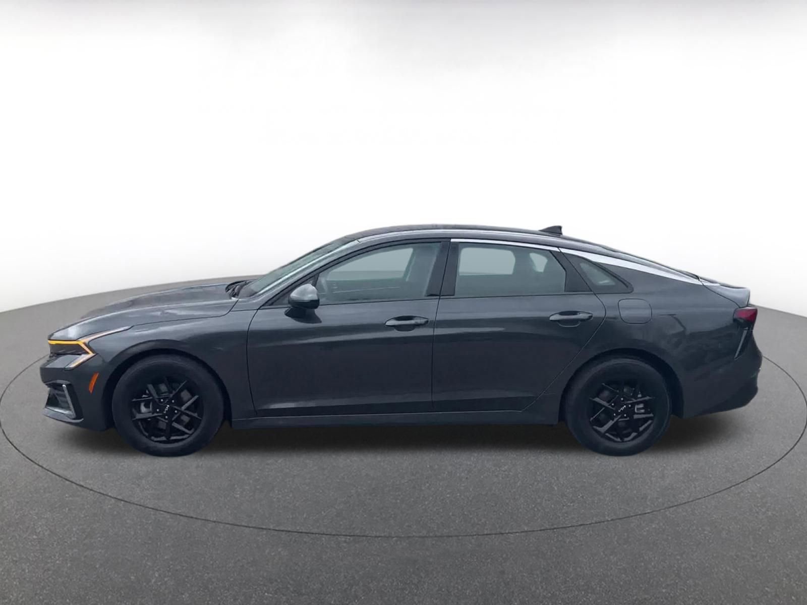 Thumbnail: 2025 Kia K5 - 8