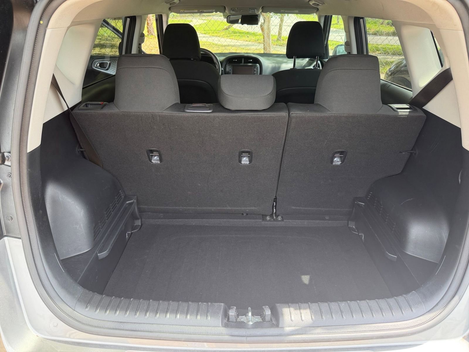 Thumbnail: 2025 Kia Soul - 29