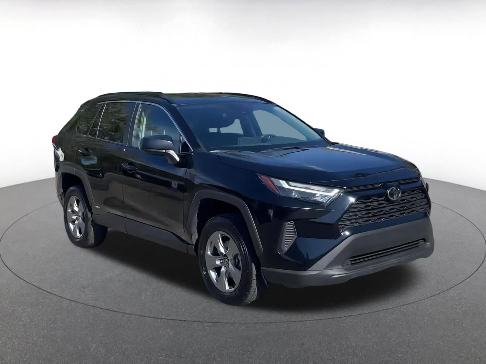 Thumbnail: 2025 Toyota RAV4 - 2
