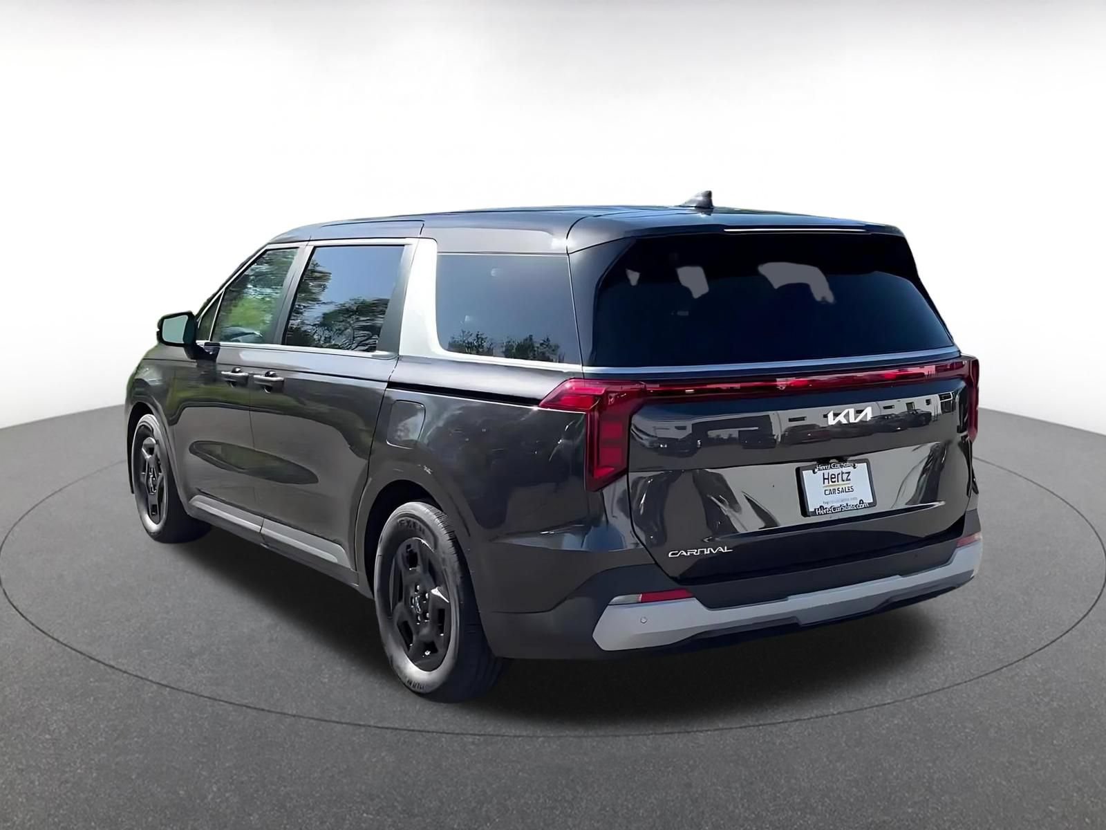 Thumbnail: 2026 Kia Carnival - 9