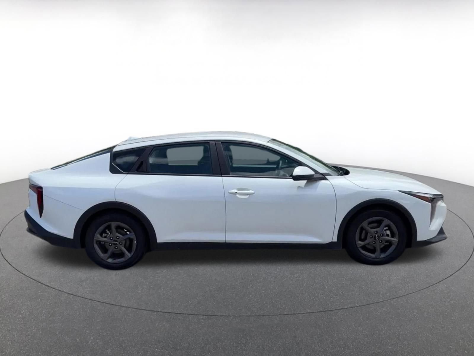 Thumbnail: 2025 Kia K4 - 16