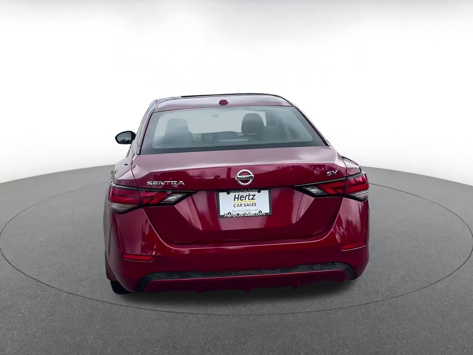 Thumbnail: 2021 Nissan Sentra - 11