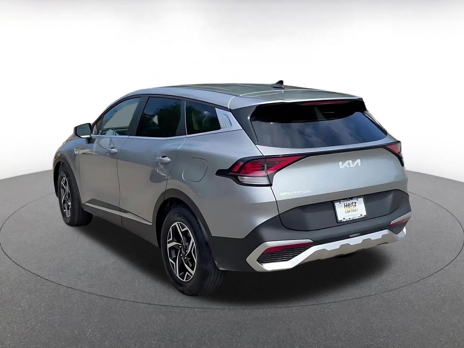 Thumbnail: 2025 Kia Sportage - 10