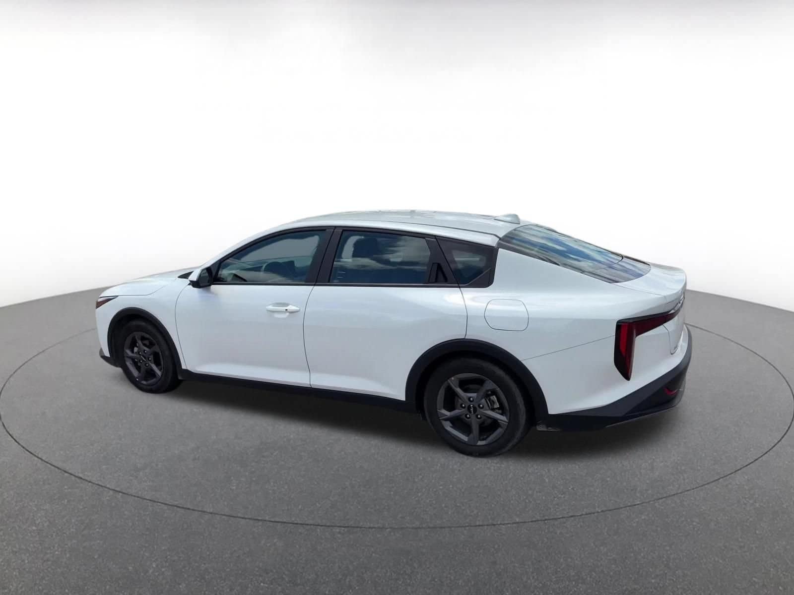 Thumbnail: 2025 Kia K4 - 8