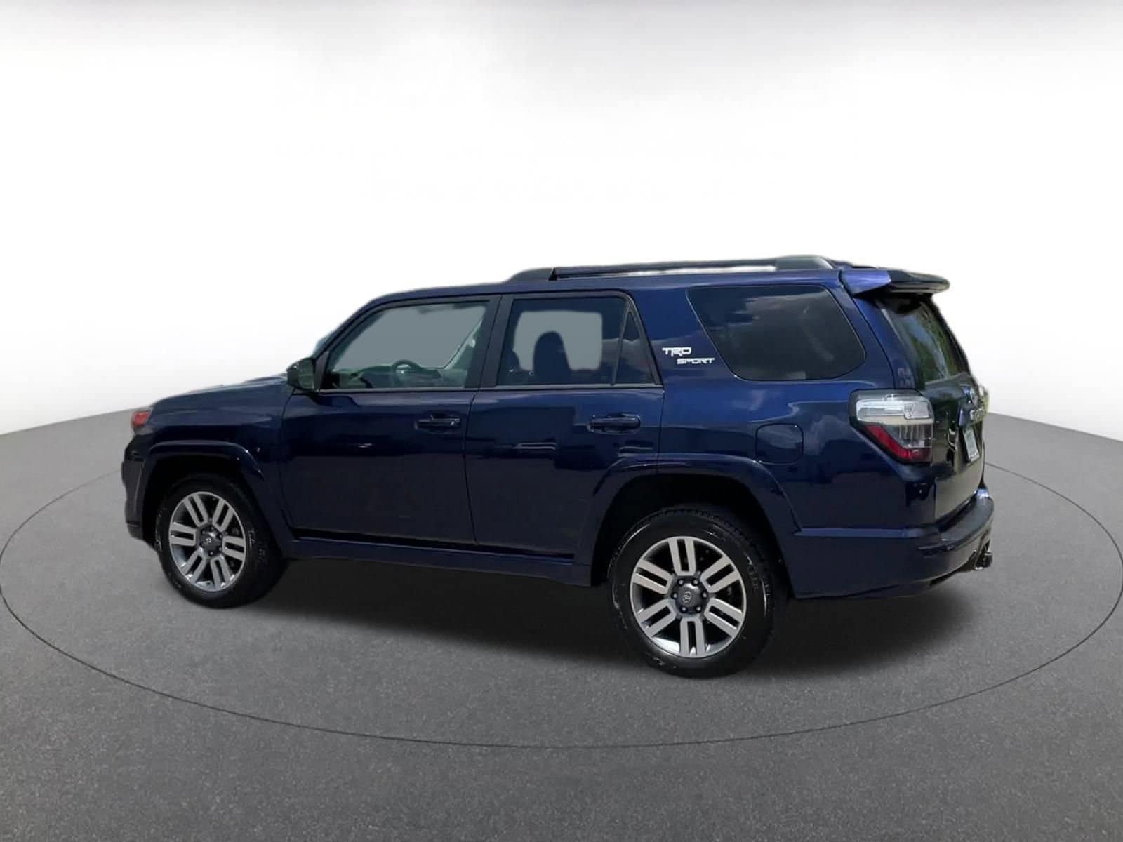 Thumbnail: 2024 Toyota 4Runner - 10