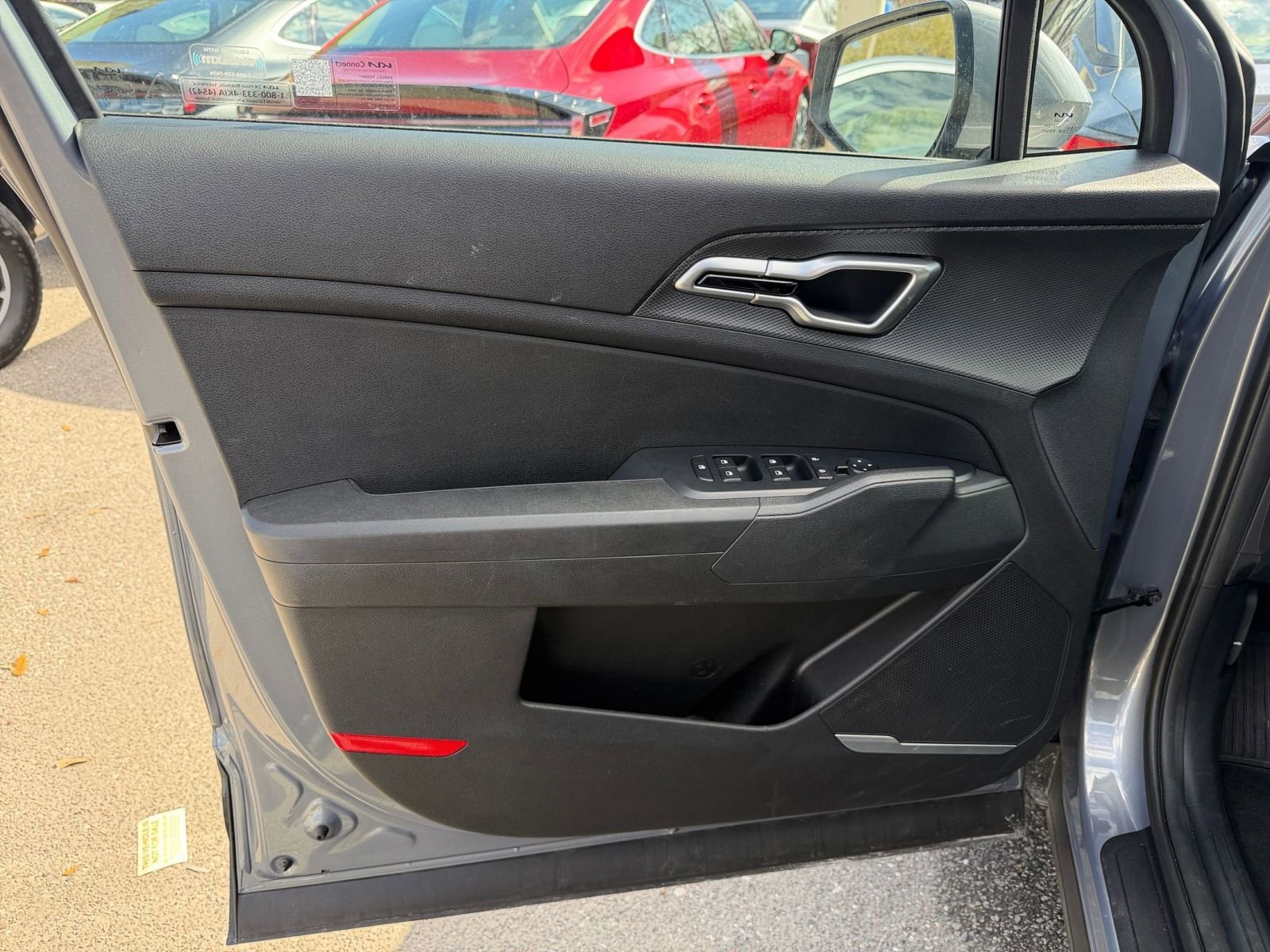 Thumbnail: 2025 Kia Sportage - 18