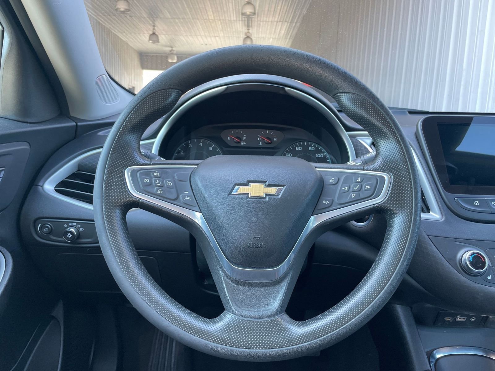 Thumbnail: 2023 Chevrolet Malibu - 29