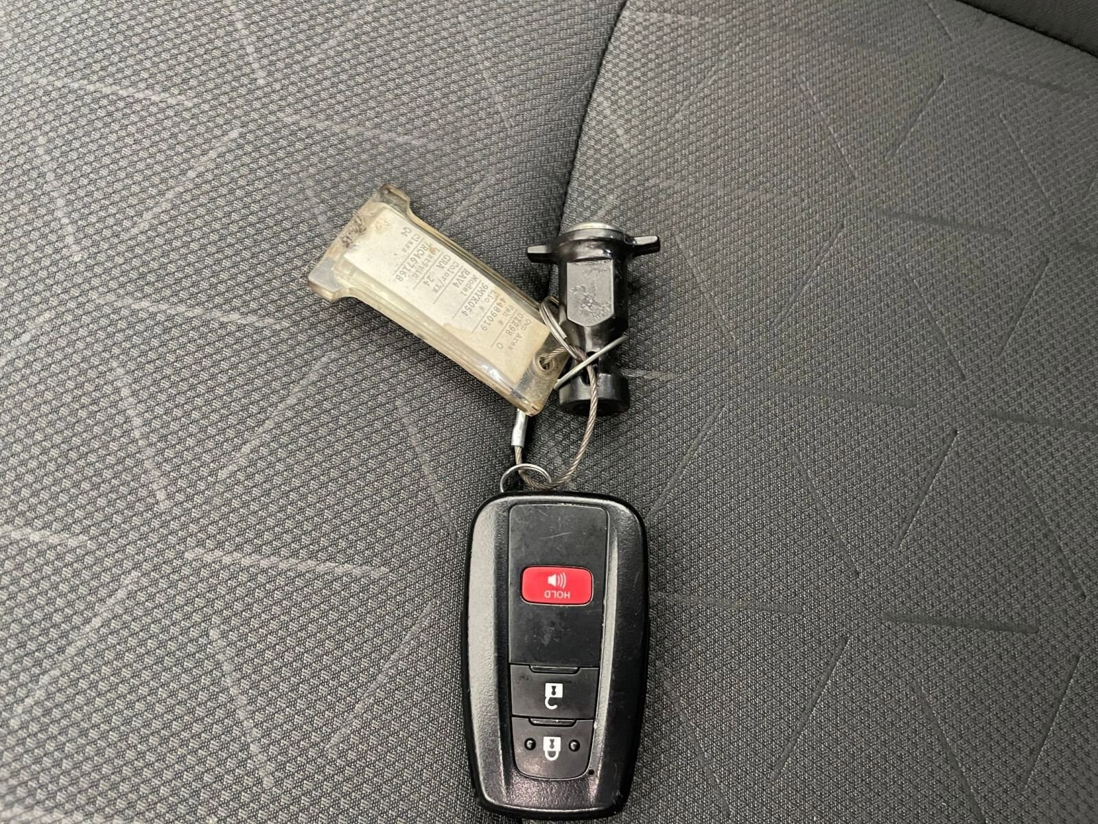 Thumbnail: 2024 Toyota RAV4 - 21