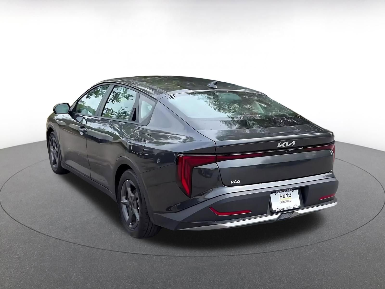 2025 Kia K4 LXS - Photo 10