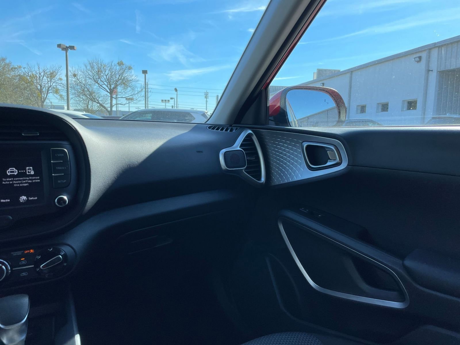 Thumbnail: 2025 Kia Soul - 33