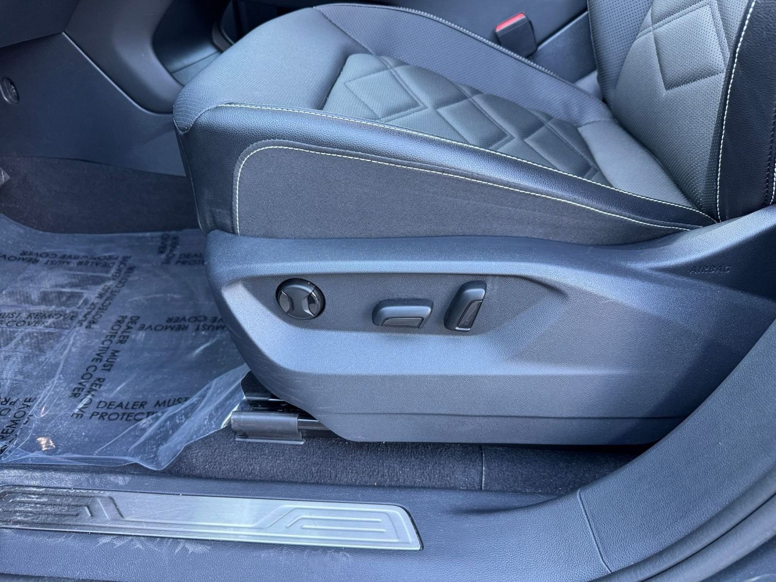 Thumbnail: 2025 Volkswagen Atlas - 23