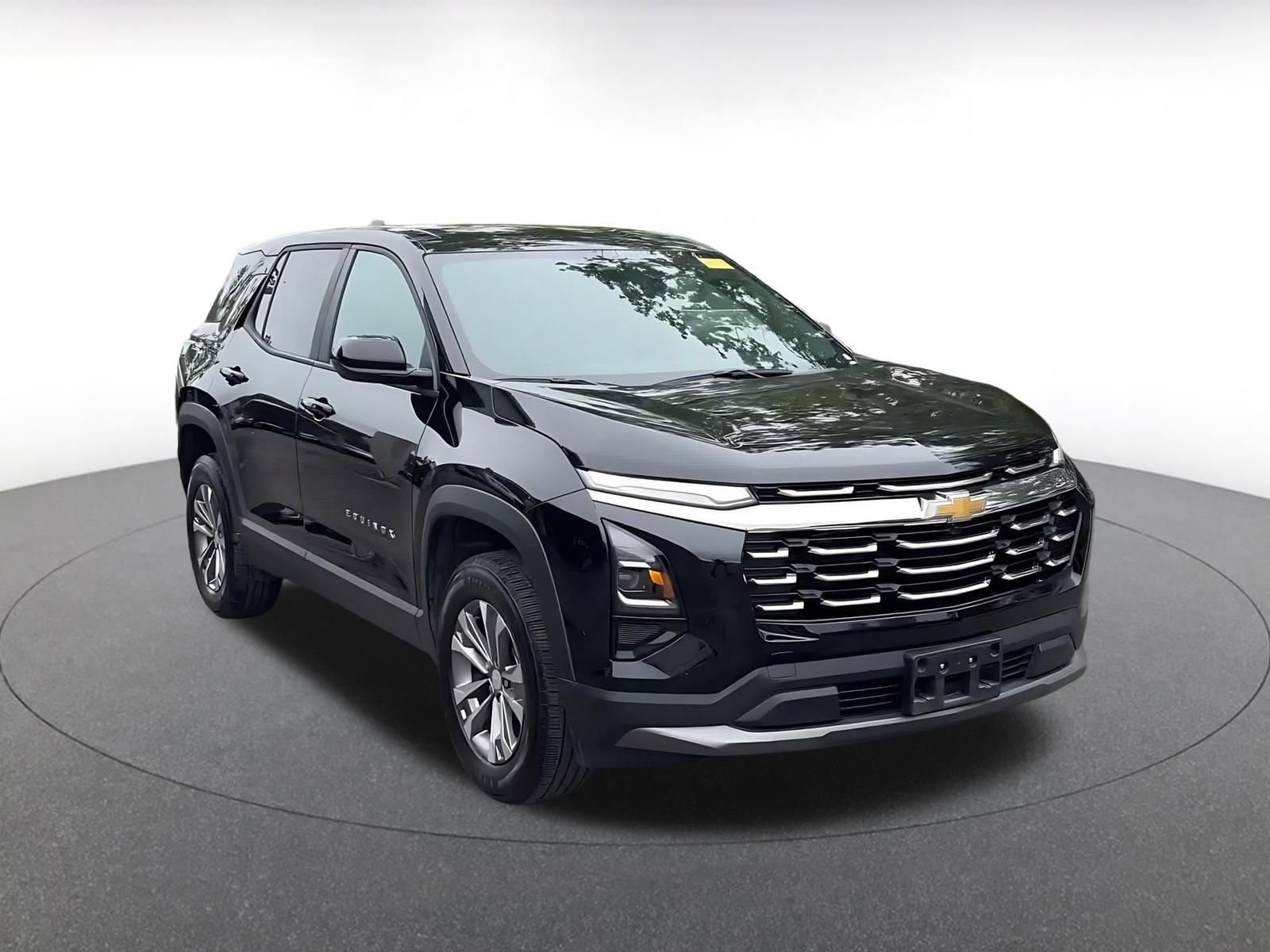 Thumbnail: 2025 Chevrolet Equinox - 2