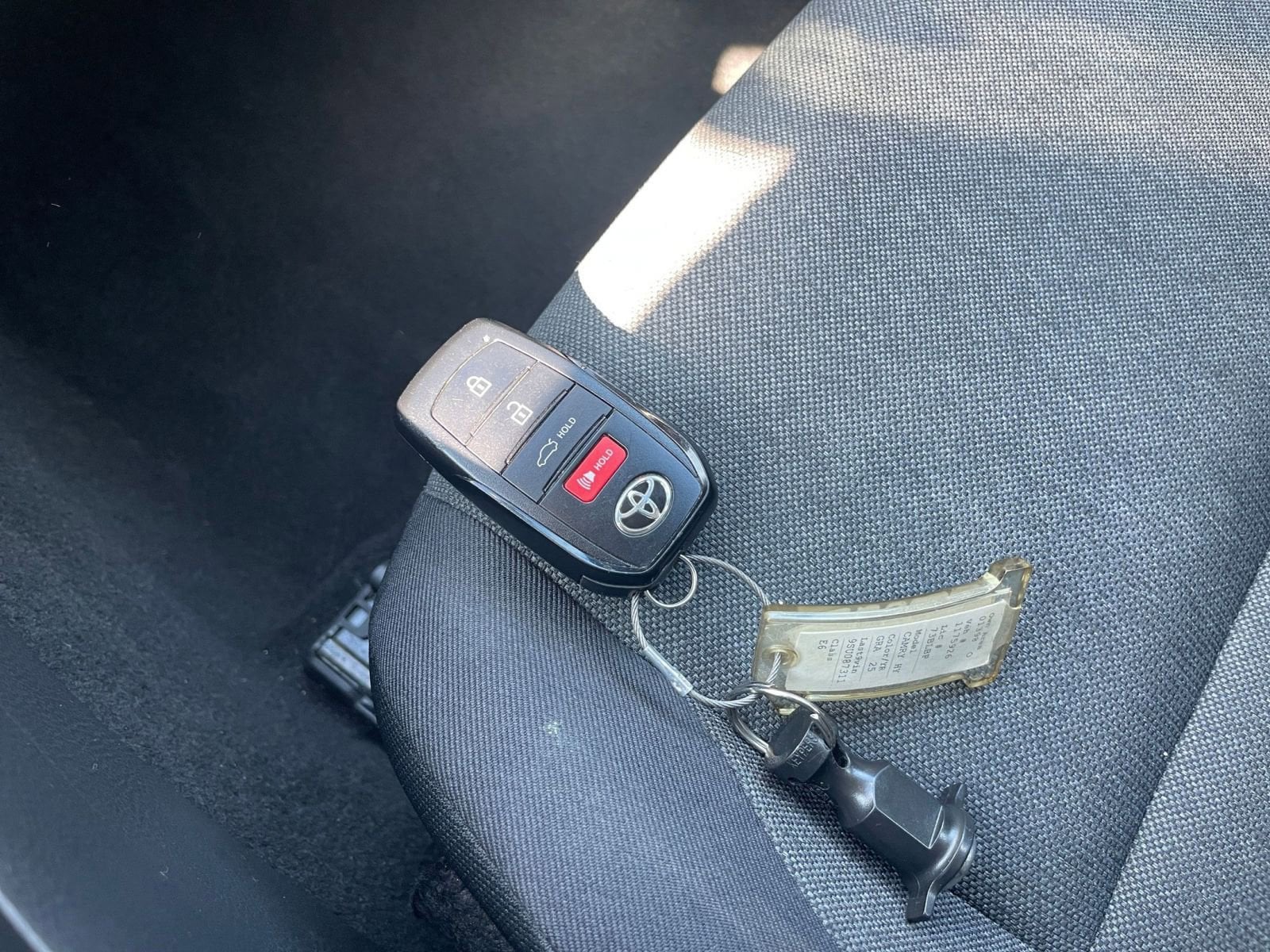 Thumbnail: 2025 Toyota Camry - 21