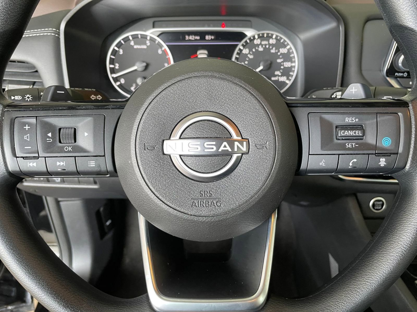 Thumbnail: 2023 Nissan Rogue - 25