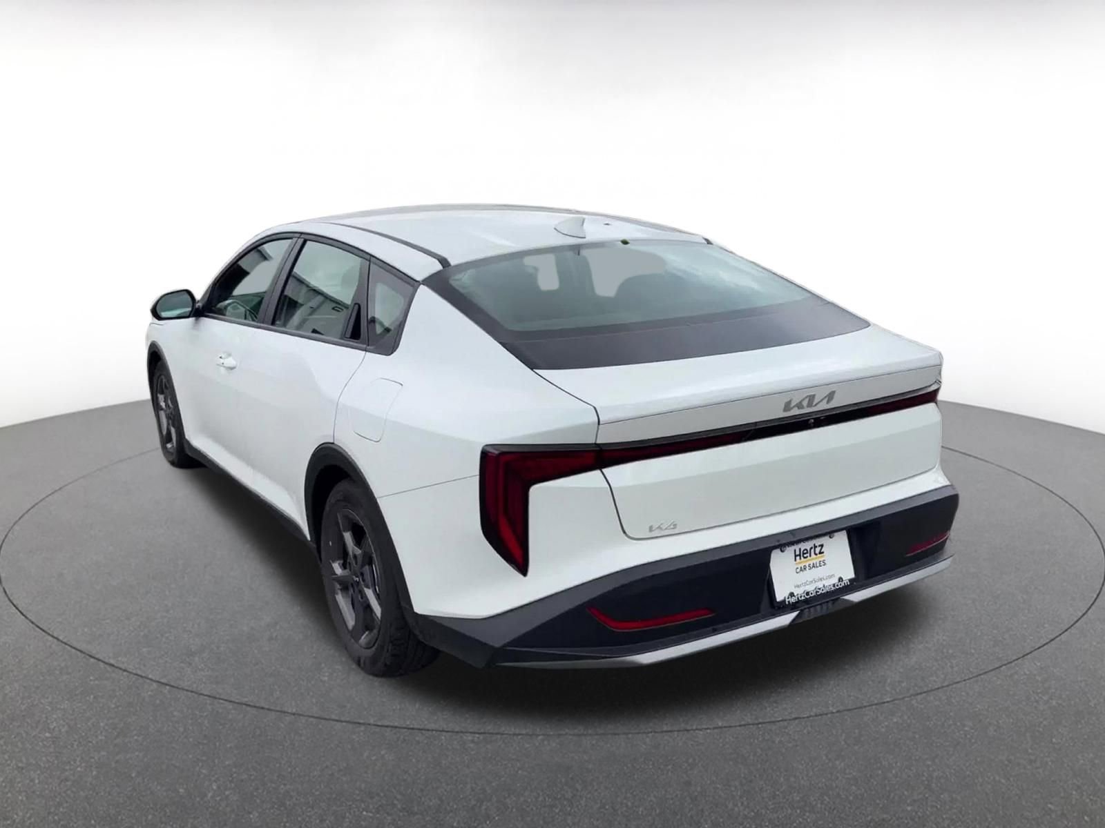 Thumbnail: 2025 Kia K4 - 10