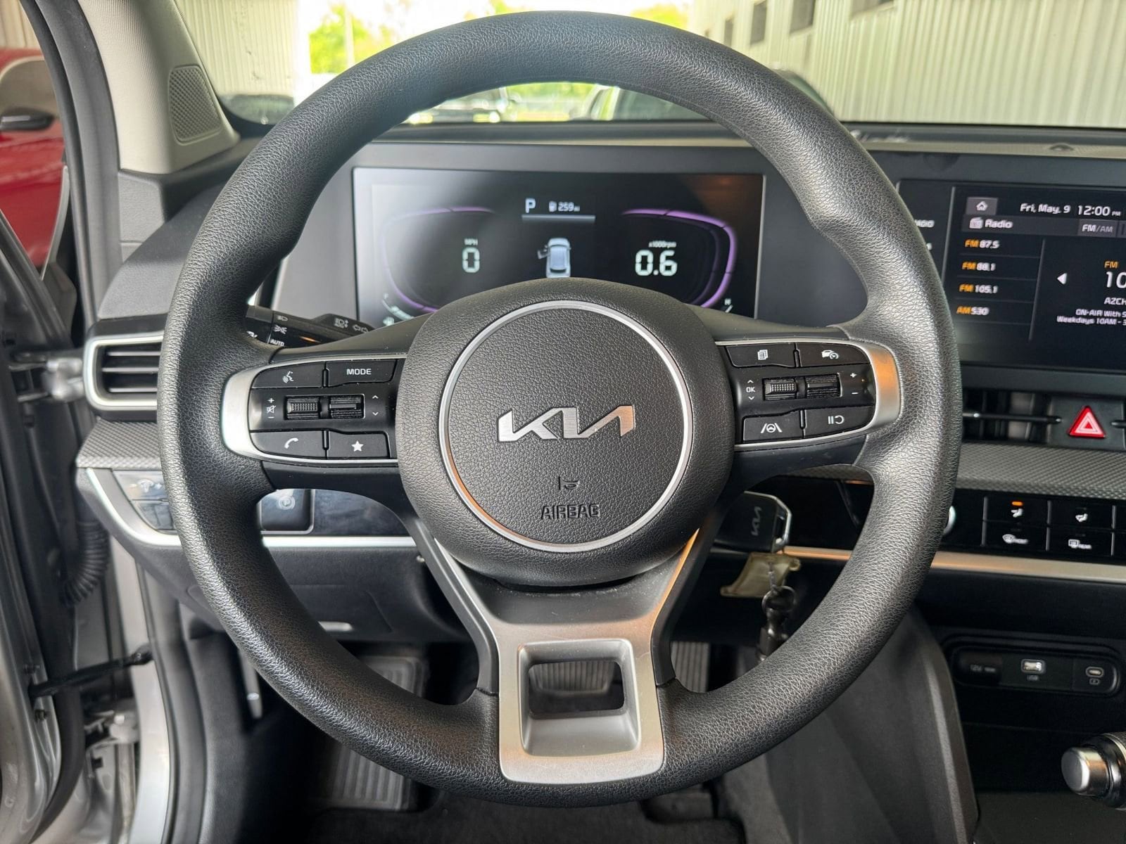 Thumbnail: 2023 Kia Sportage - 22