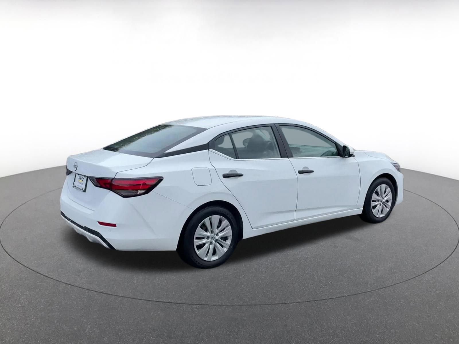 Thumbnail: 2025 Nissan Sentra - 14