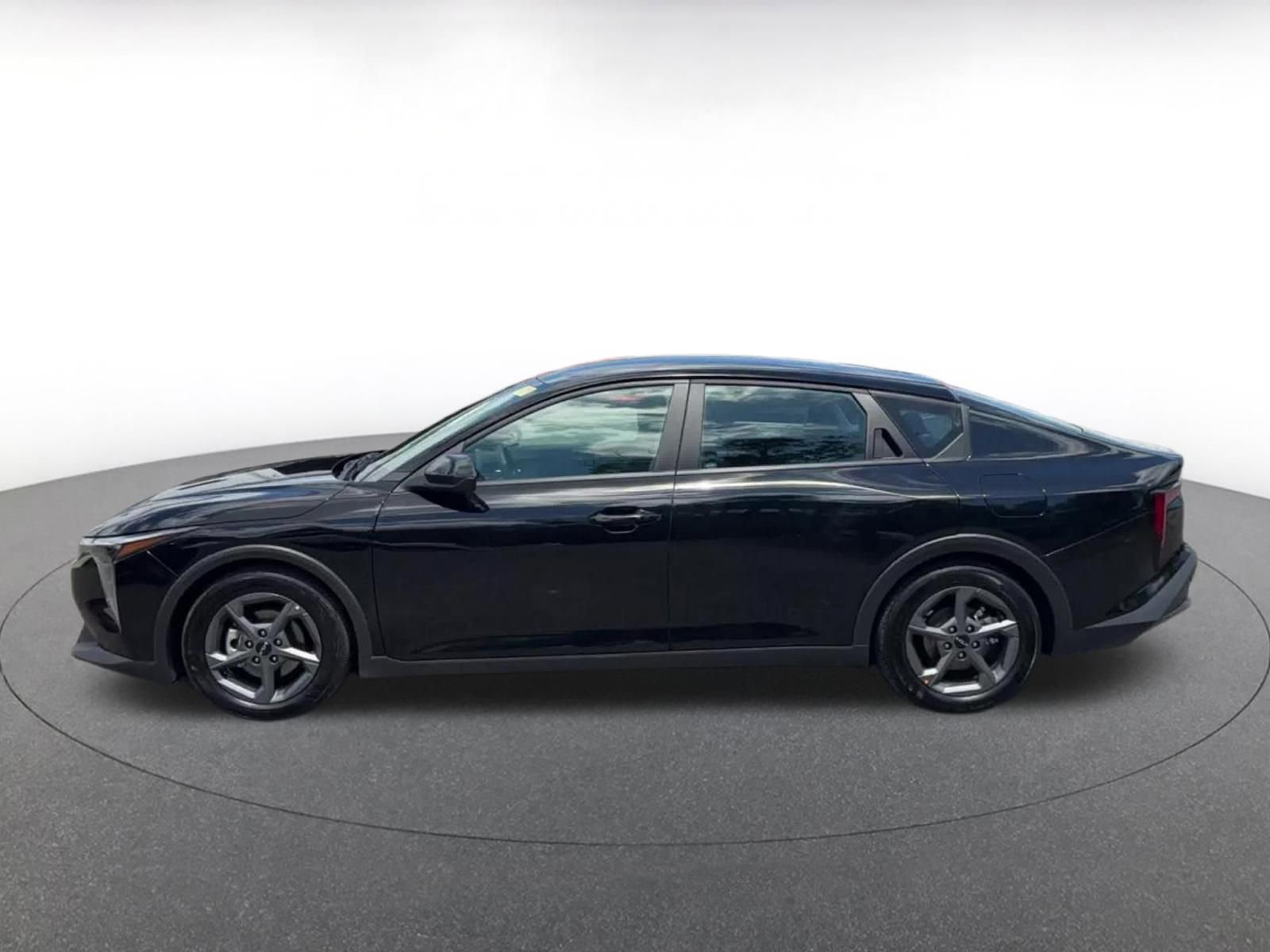 Thumbnail: 2025 Kia K4 - 8