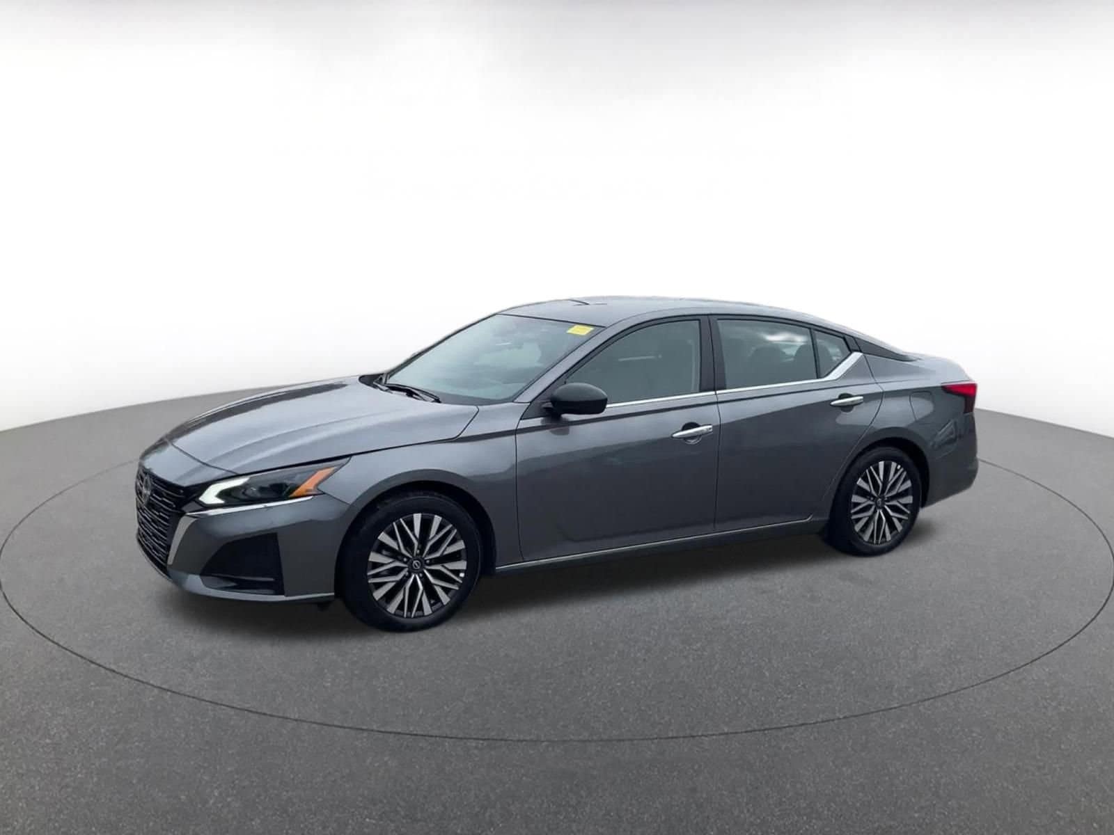 Thumbnail: 2025 Nissan Altima - 7