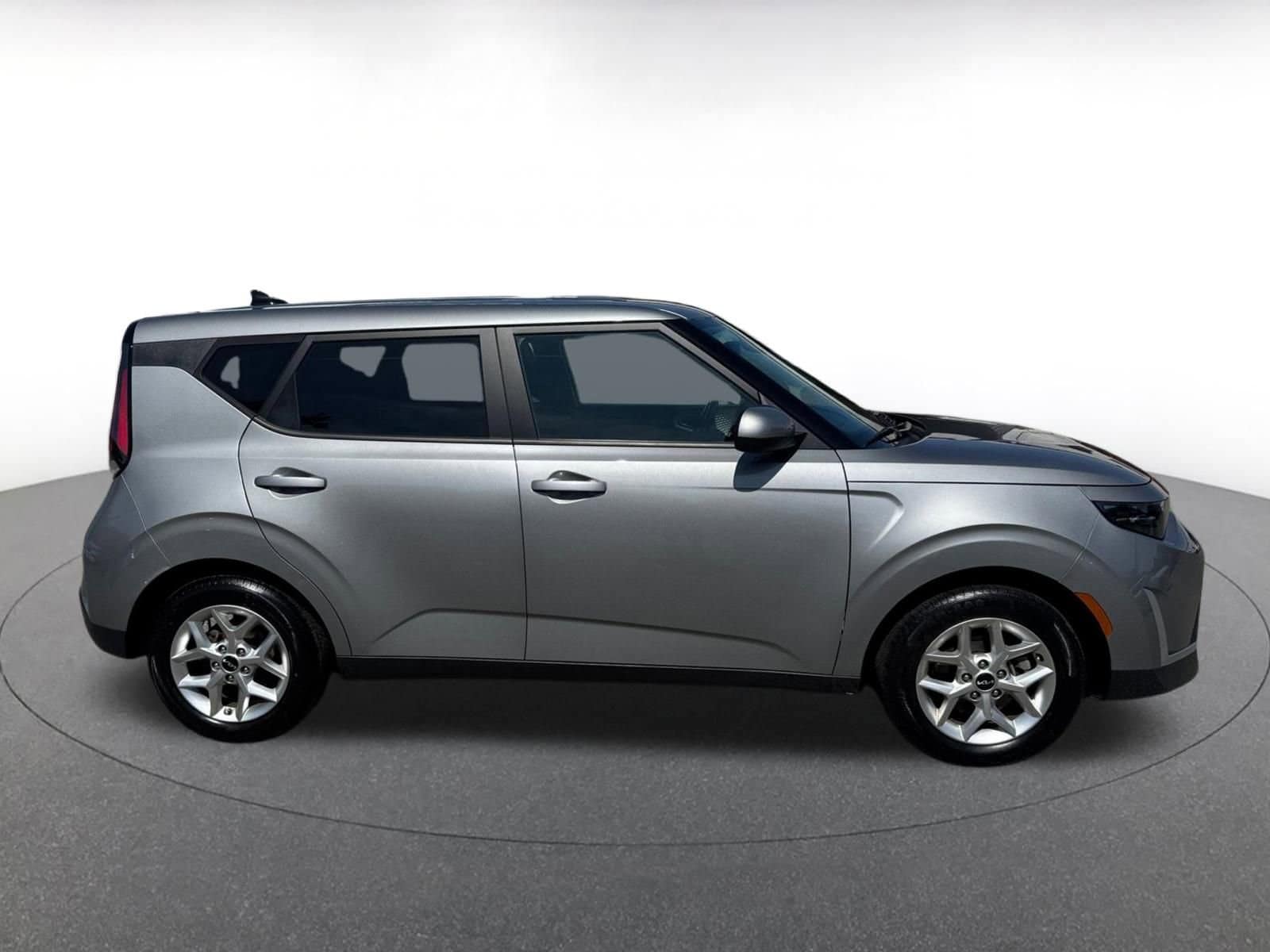 Thumbnail: 2023 Kia Soul - 12