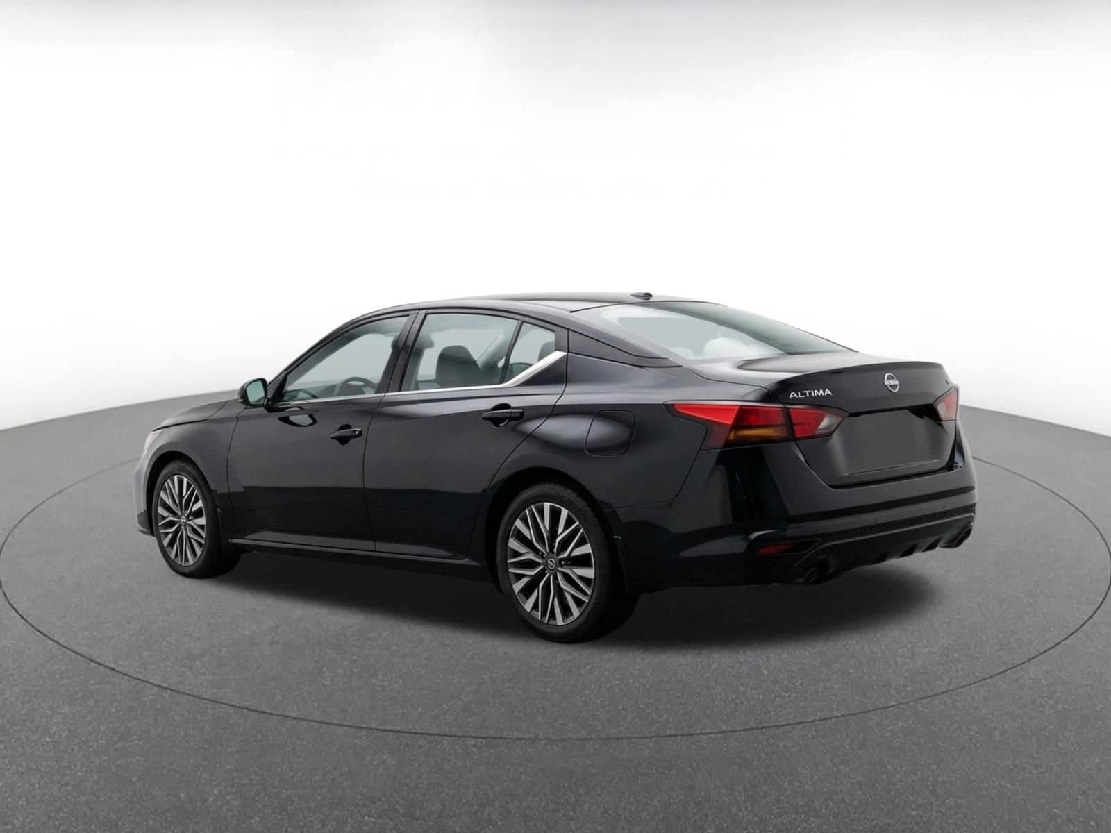 Thumbnail: 2026 Nissan Altima - 6