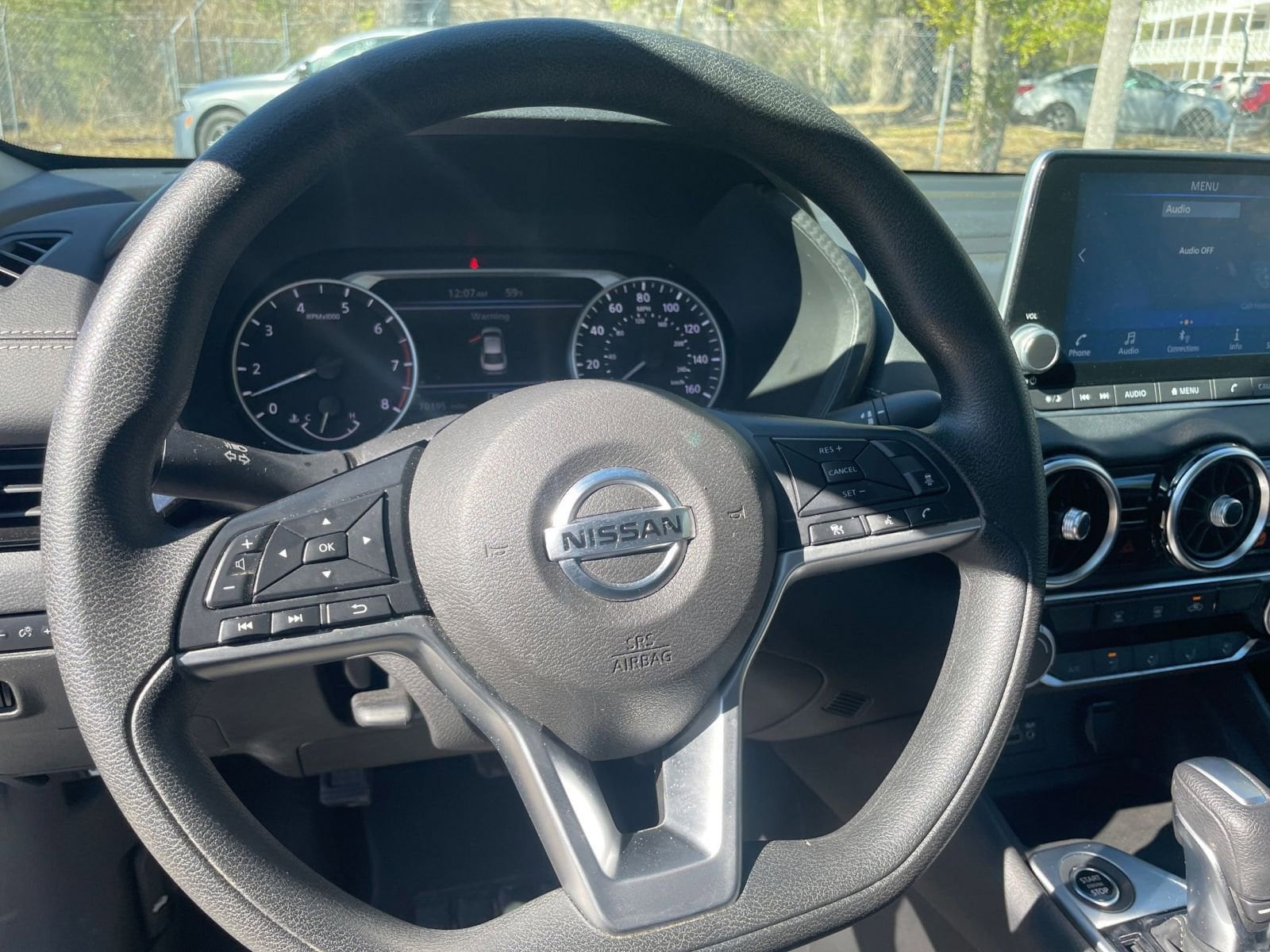 Thumbnail: 2023 Nissan Sentra - 25