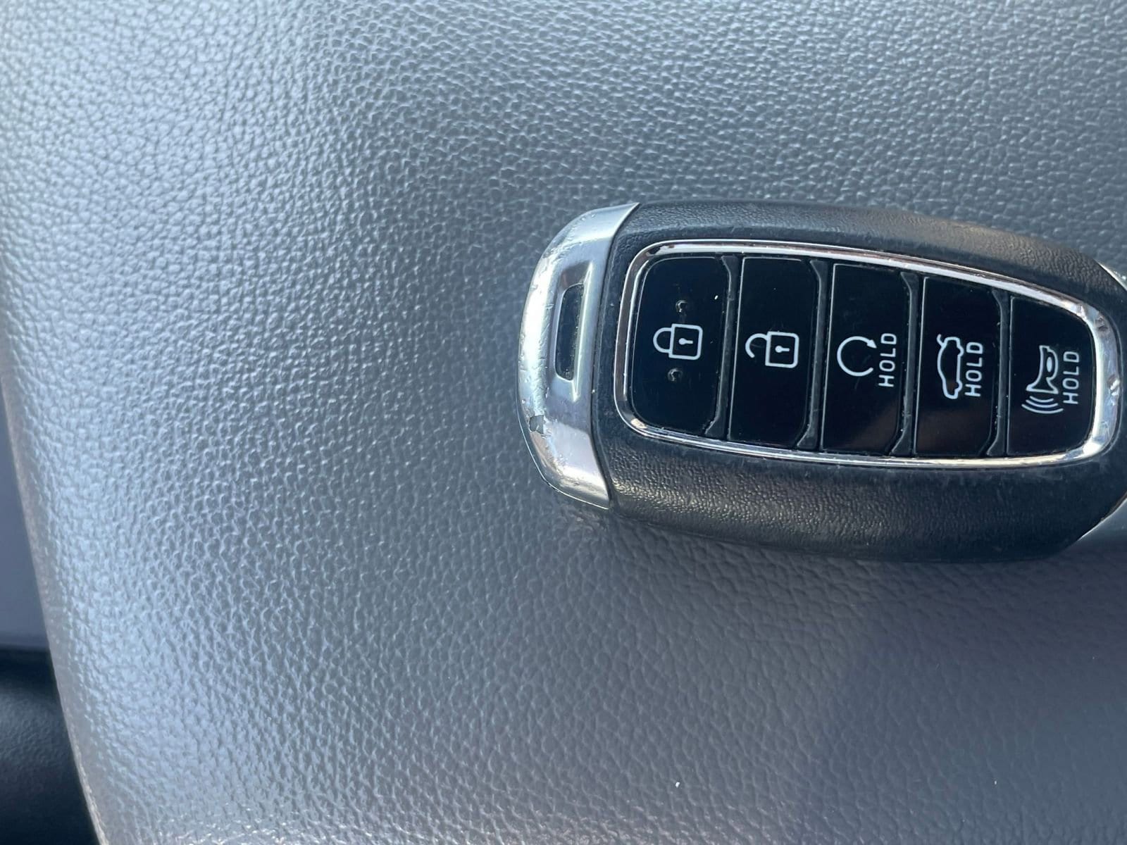 Thumbnail: 2023 Hyundai Elantra - 23