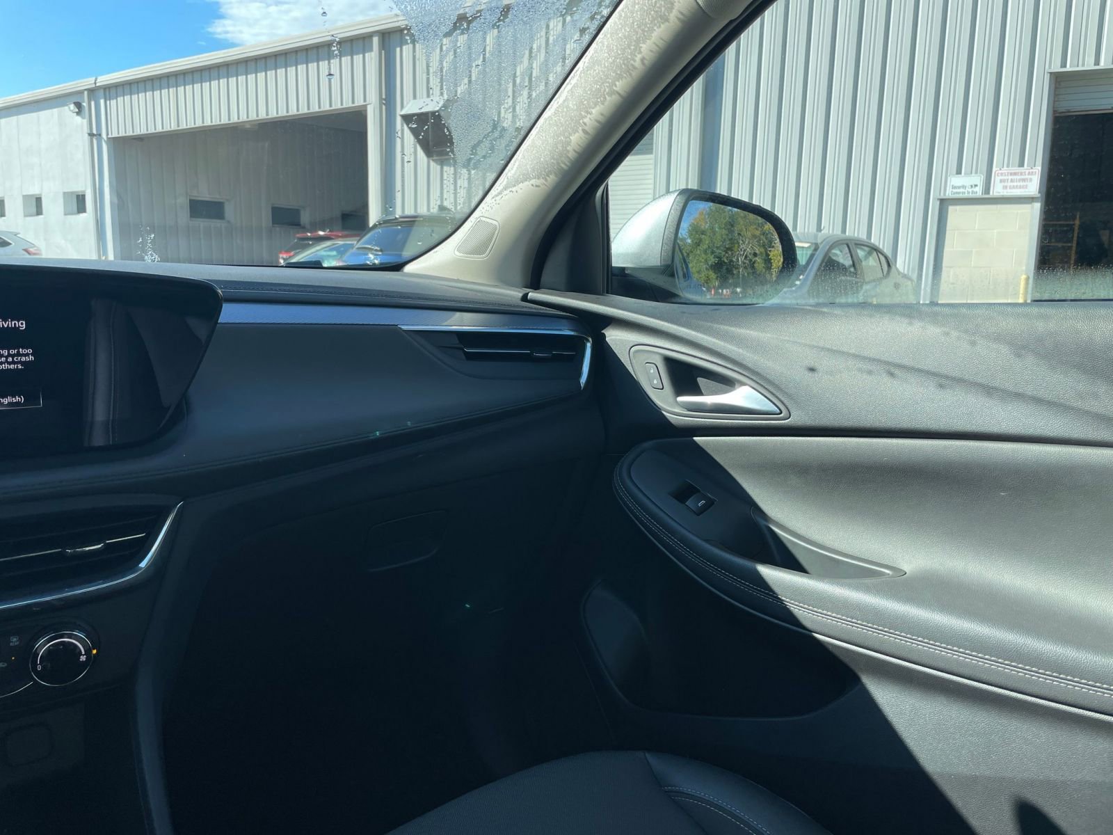 Thumbnail: 2025 Buick Encore GX - 33