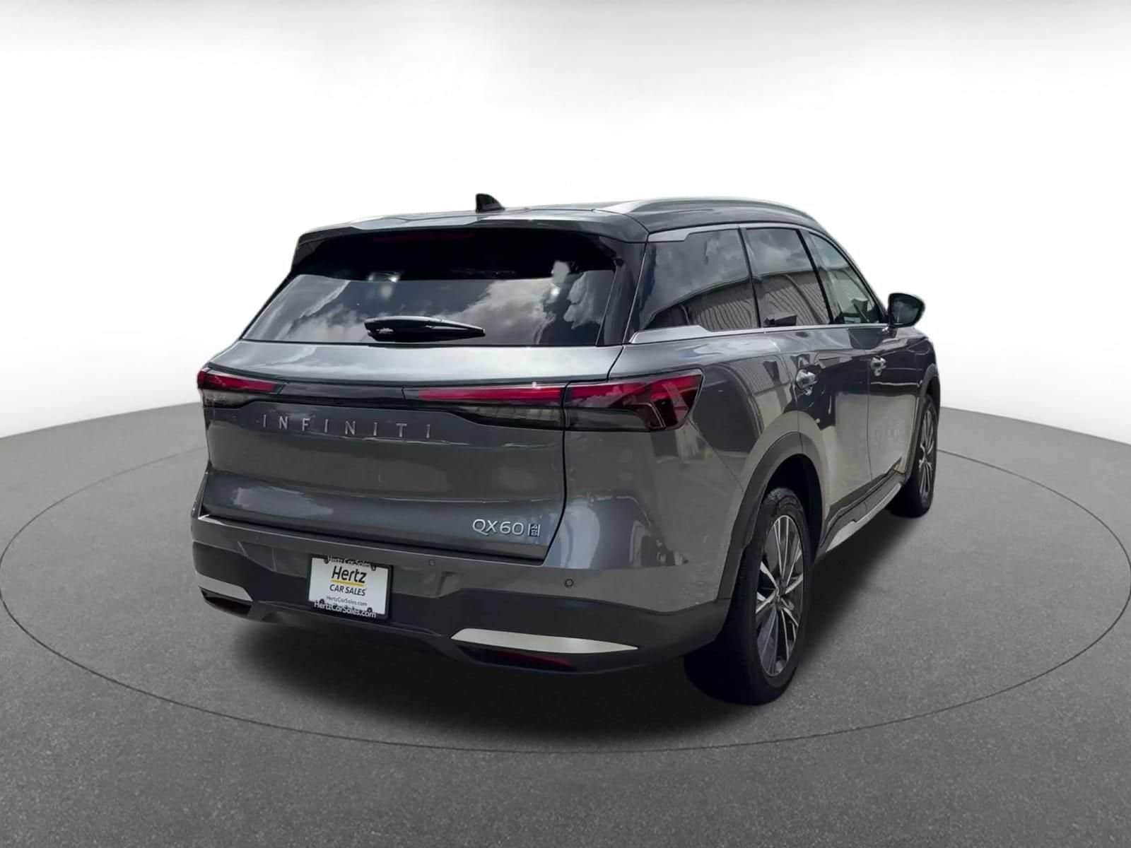 Thumbnail: 2026 INFINITI QX60 - 13