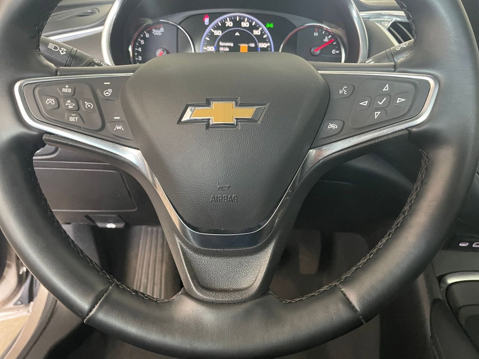 Thumbnail: 2024 Chevrolet Malibu - 25