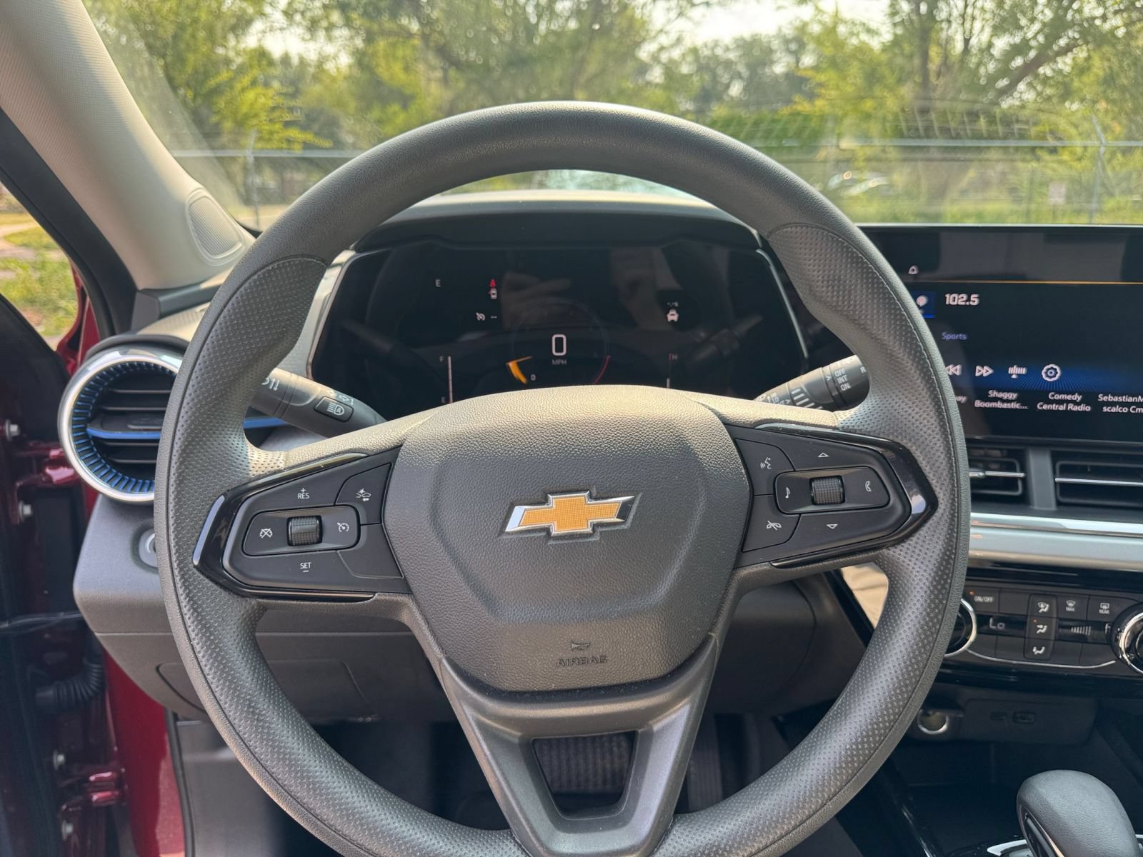 Thumbnail: 2025 Chevrolet Trax - 27