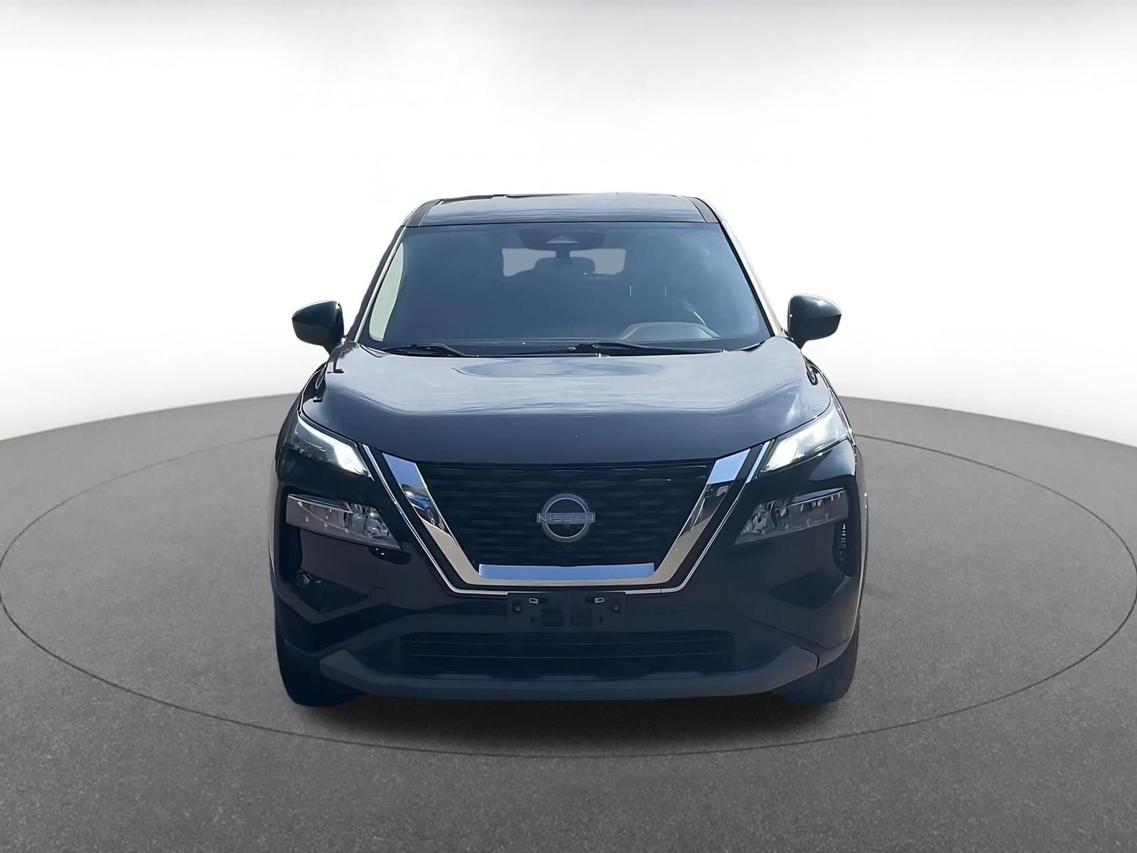 Thumbnail: 2023 Nissan Rogue - 3